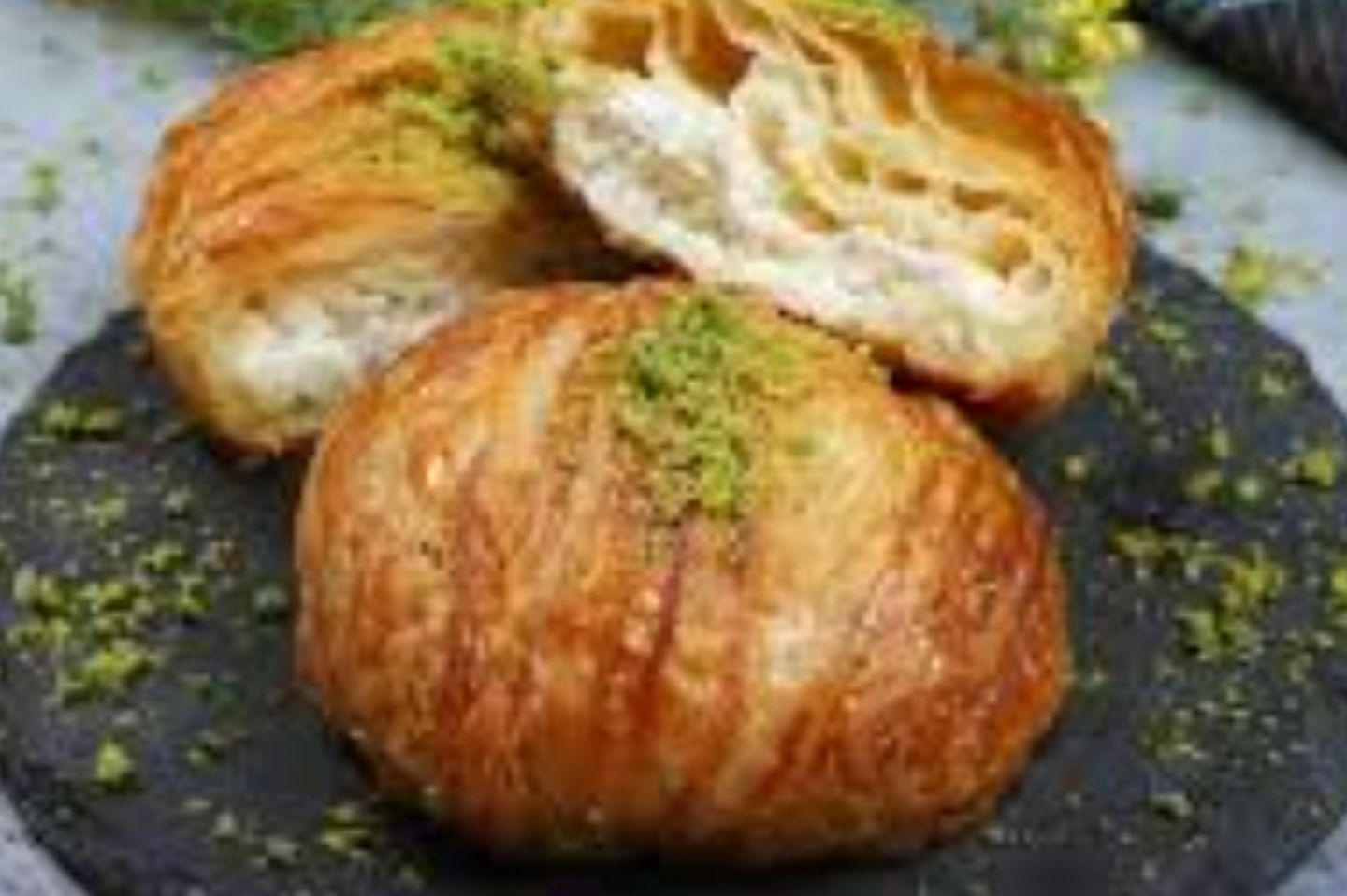 Popular With Cream - Kilo