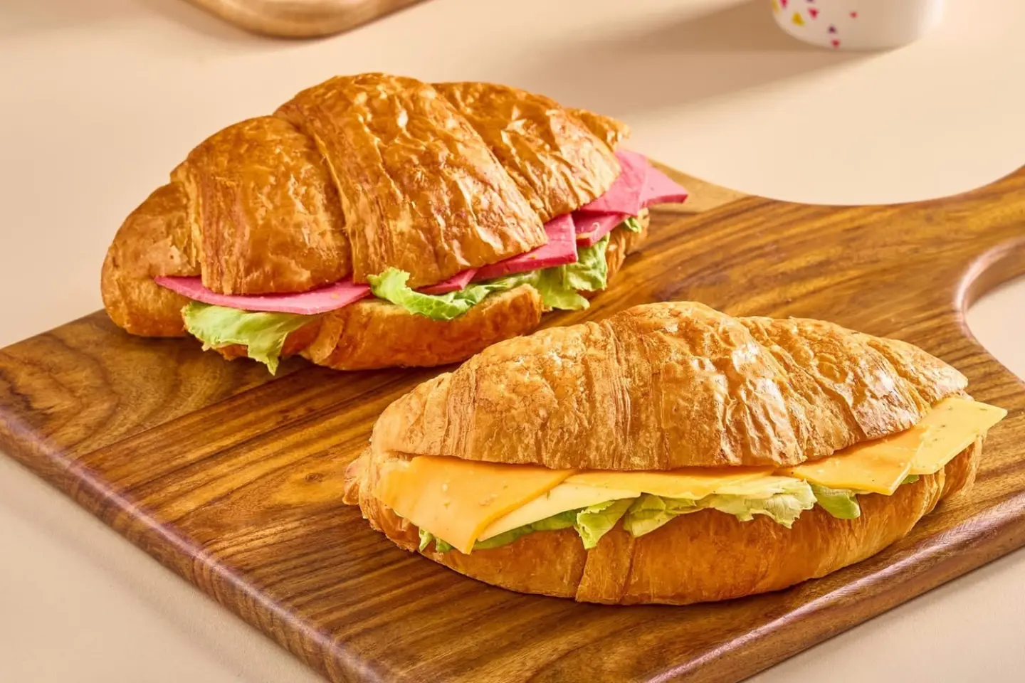 كروسان فرنسي - كروسان لبنة