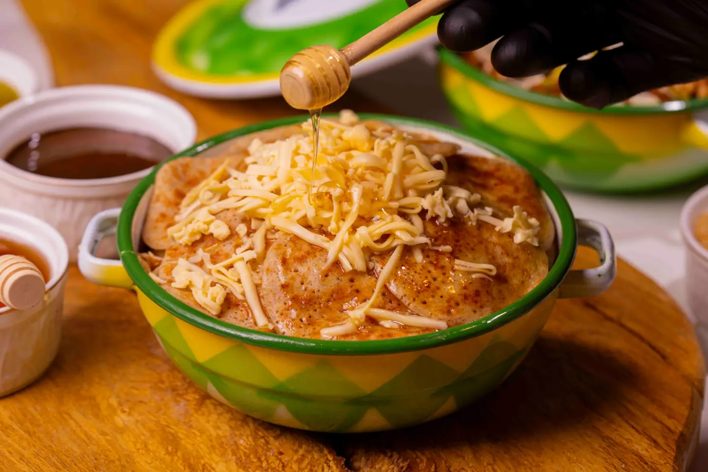 Rughfan With Honey And Cheddar Cheese - Large