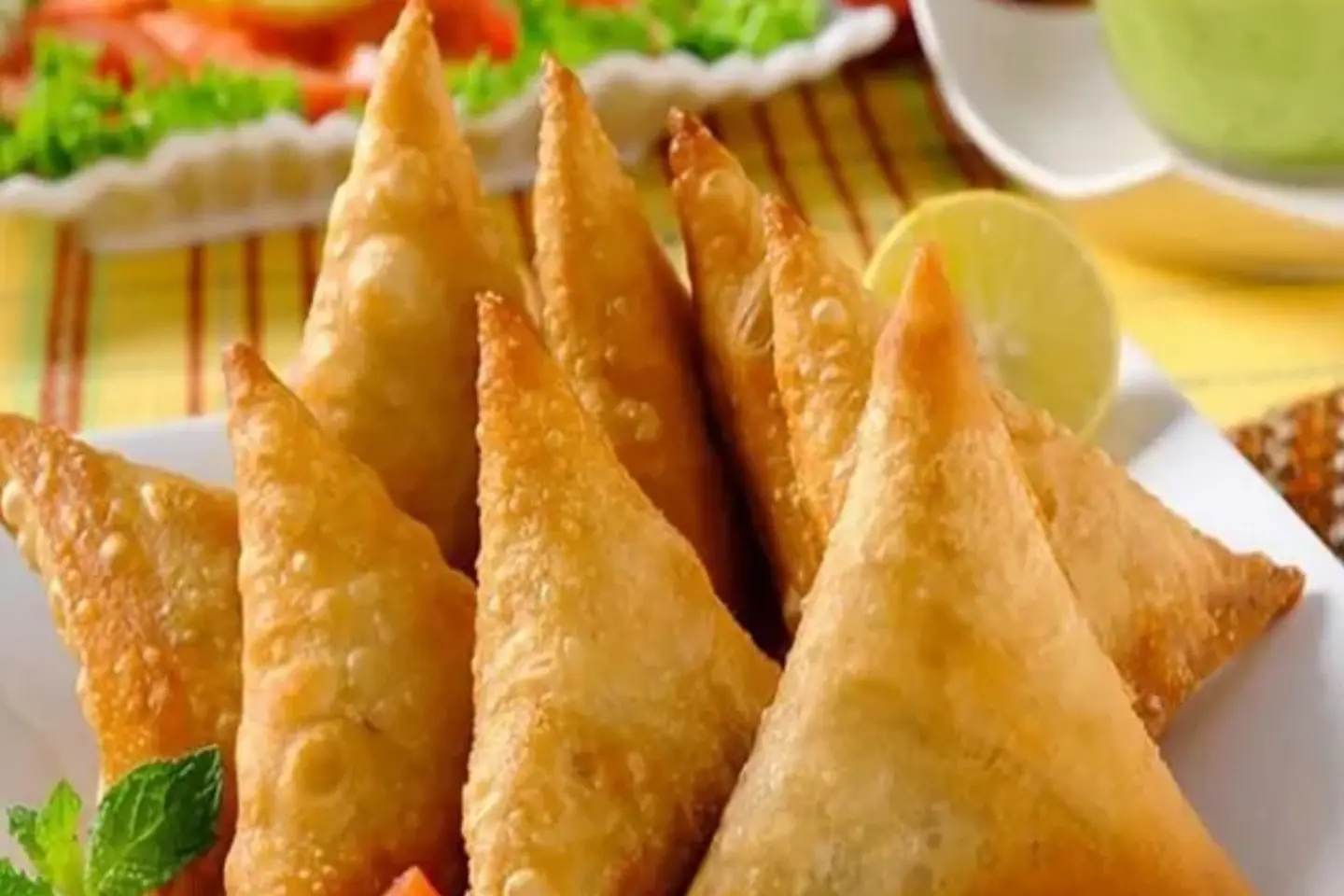 Samosa Bucket - Meat
