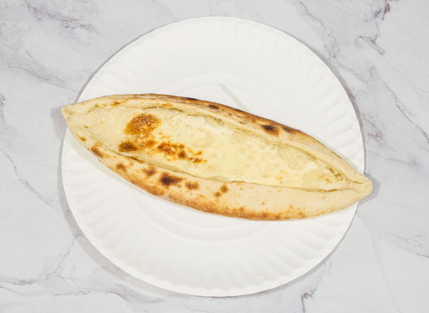 فطيرة لبنة - فطيرة لبنة مع عسل