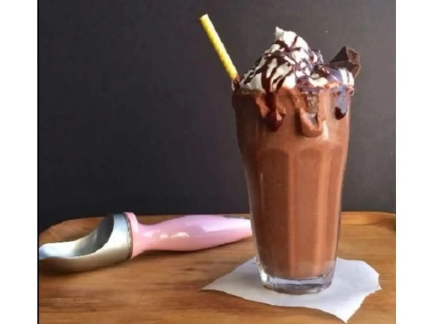 Kinder Milkshake - Medium