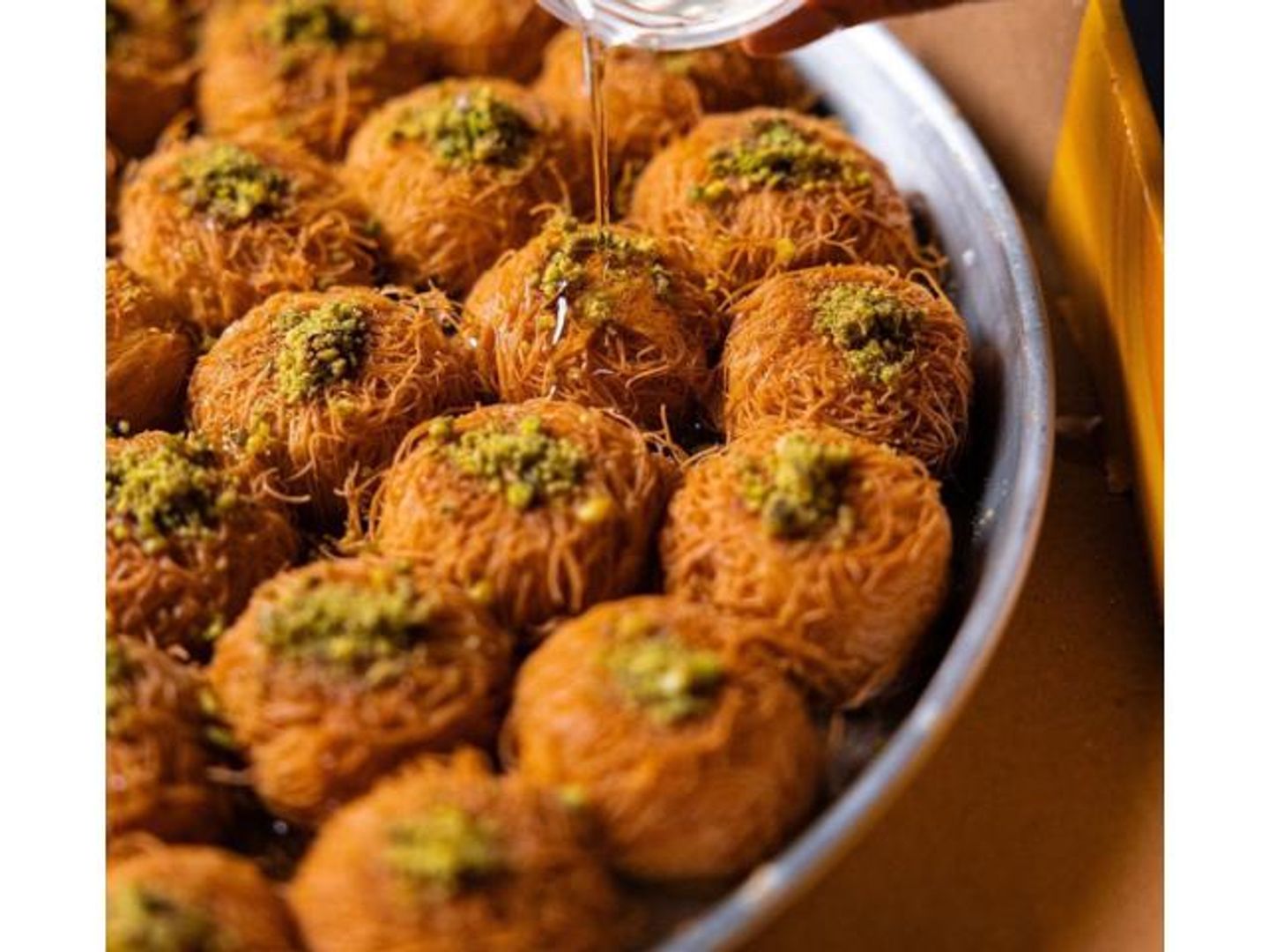 لقمة بالنوتيلا - وسط