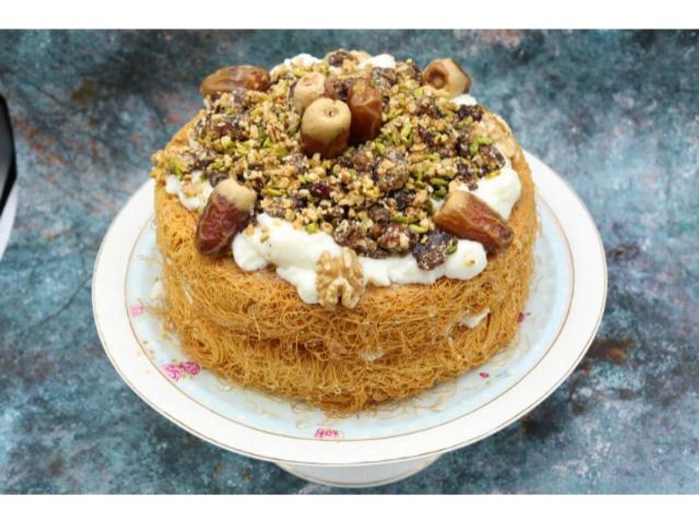 كنافة تمر - مستطيل