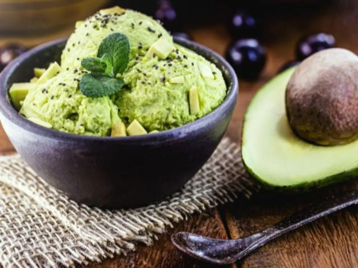 American Avocado - Small