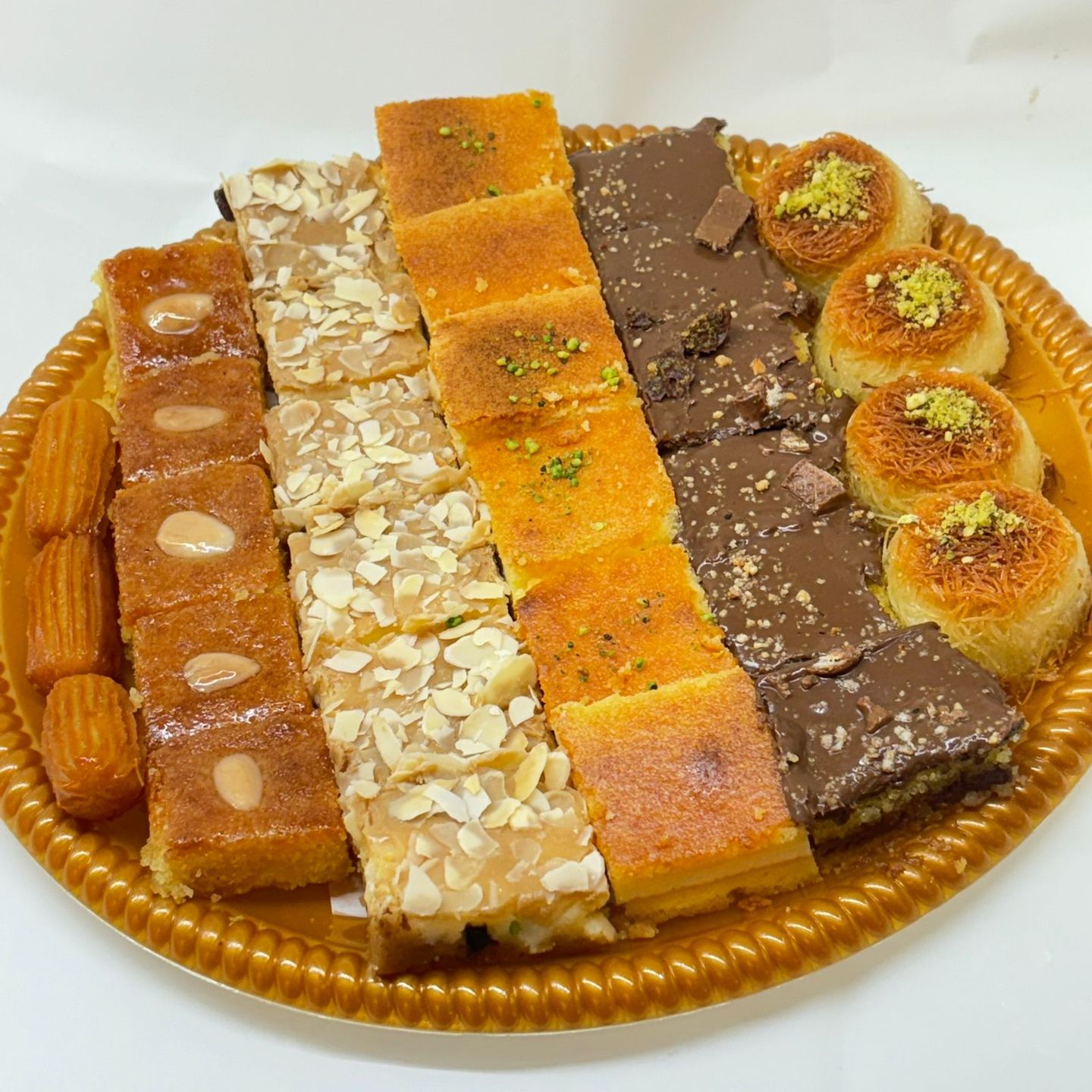 صحن مشكل - وسط