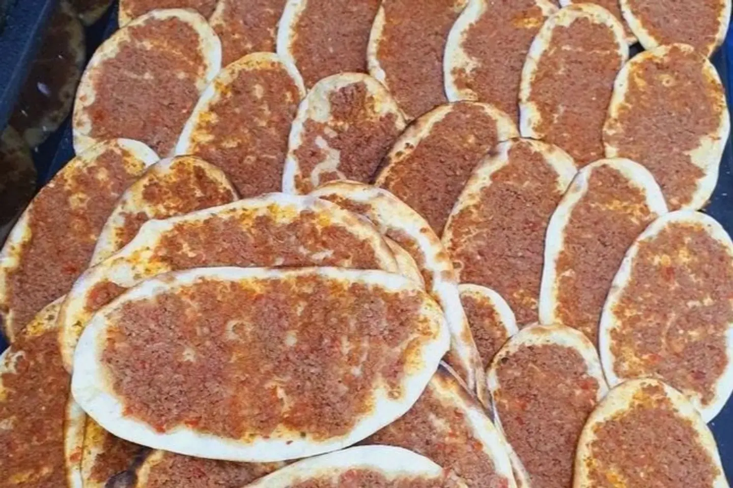 صفيحة شامية مع خضار مع العجين - 500 جرام