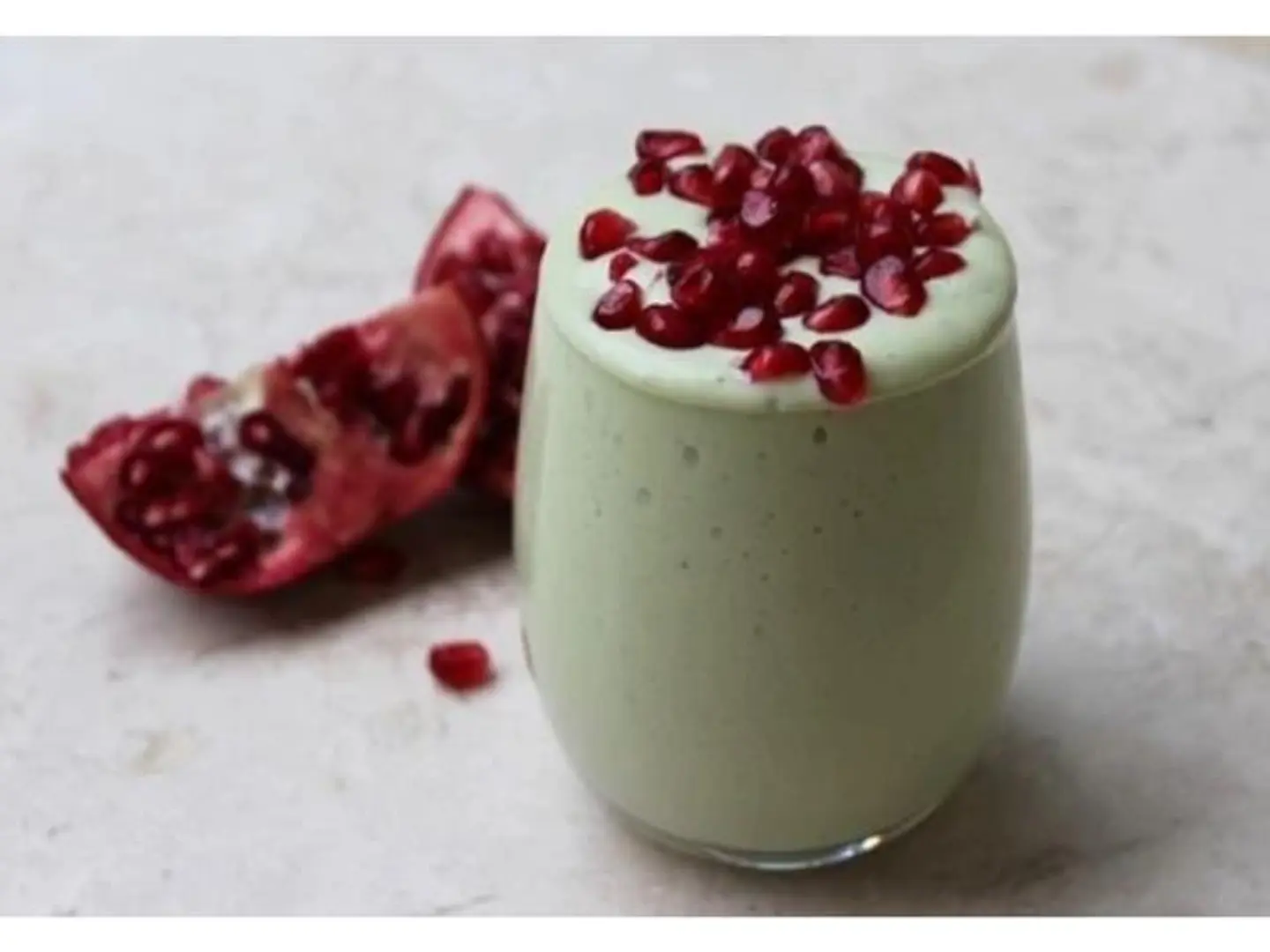 Avocado With Pomegranate - Medium