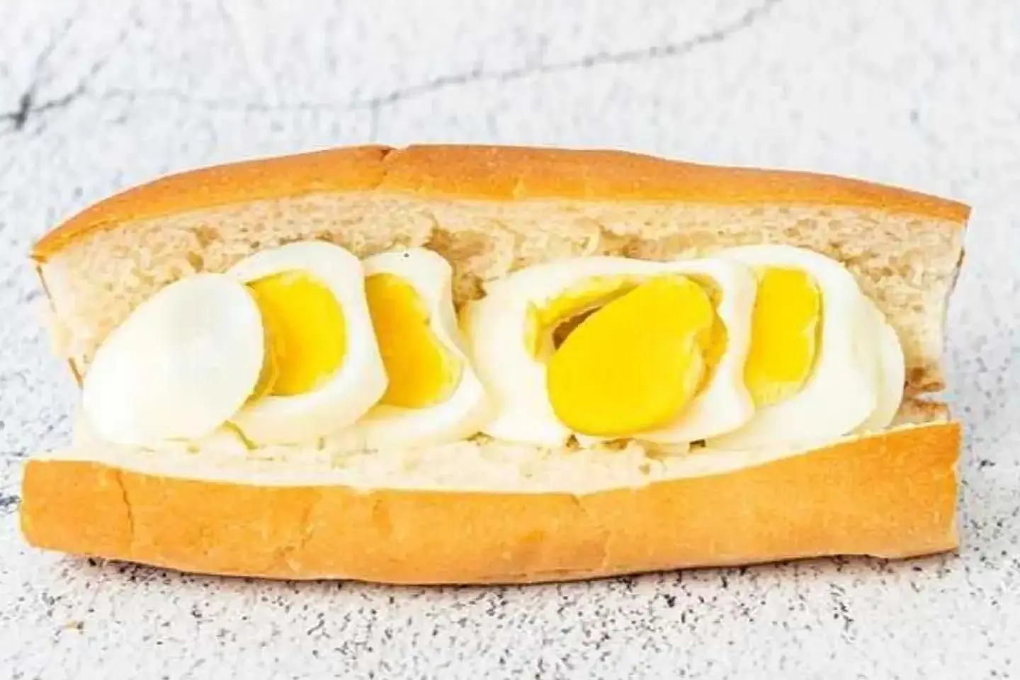 ساندوتش بيض مسلوق - نص