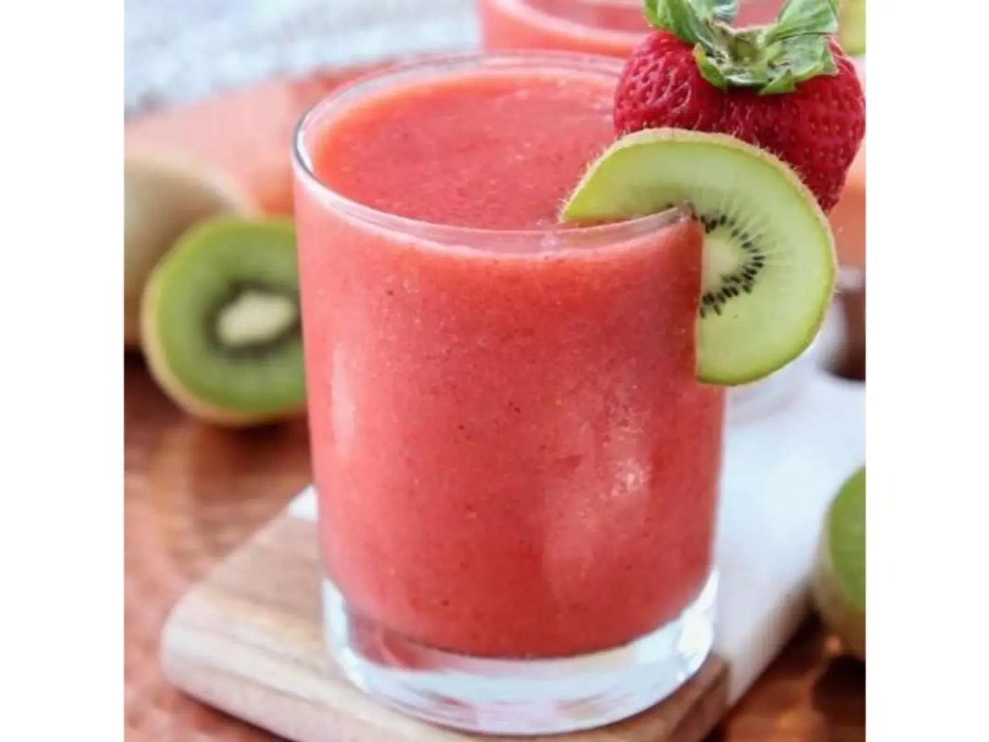 Mixed Kiwi, Strawberry And Banana Juice - Small