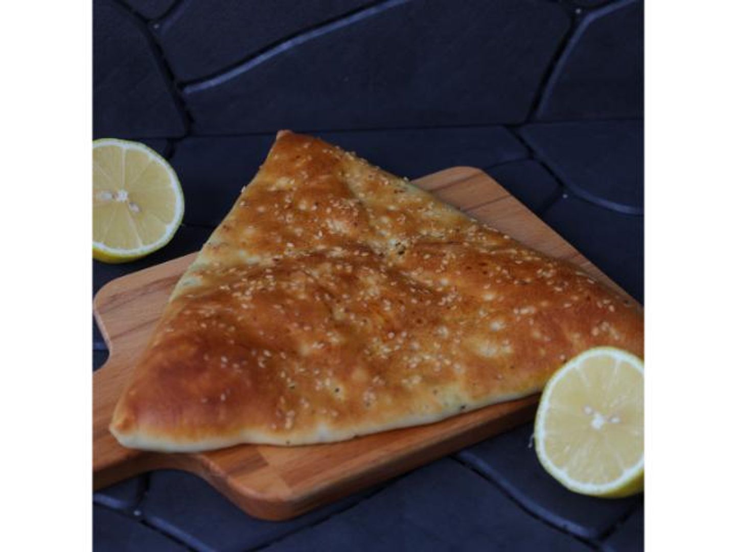 Labneh Pie With Spinach - Regular Medium