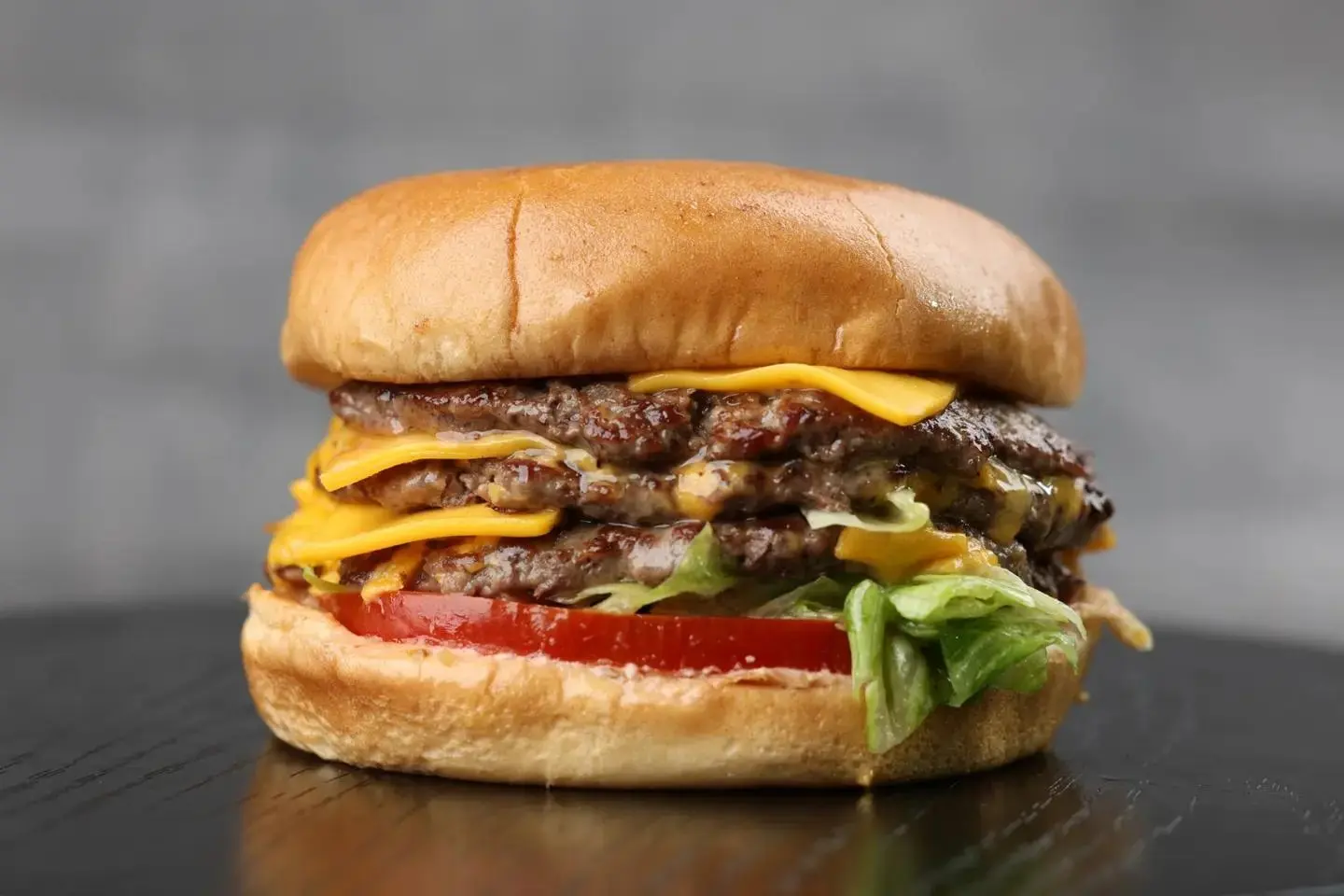 برجر لحم تريفيل - ساندوتش