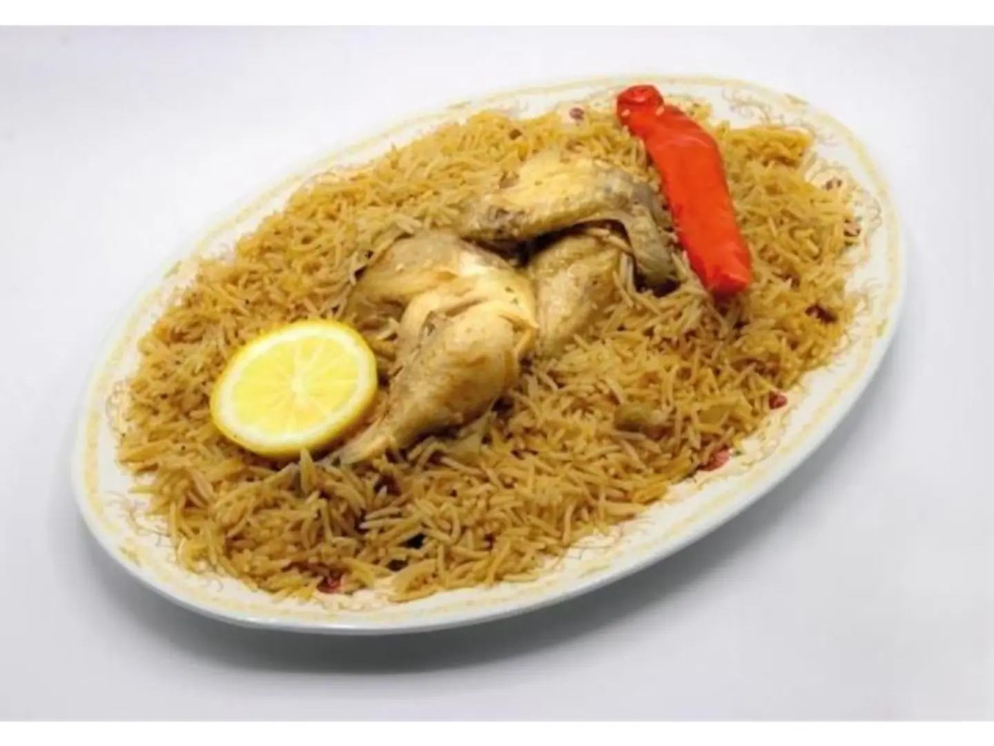 دجاج مضغوط مع رز بسمتي - نص حبة
