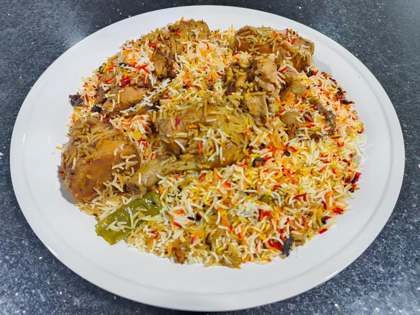 دجاج زربيان مع أرز شعبي  - نصف دجاجة