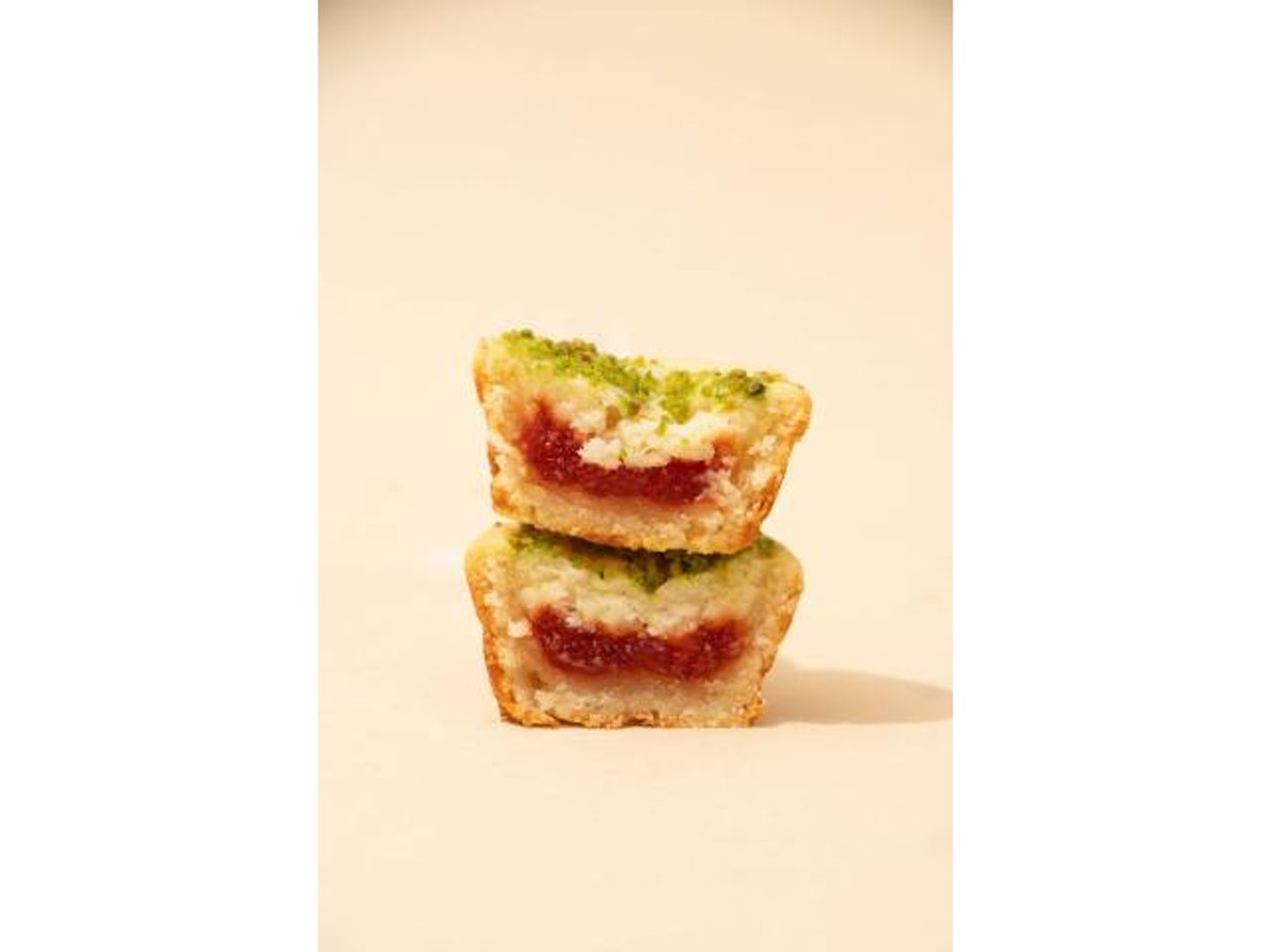 Bahraini Sweet Tart - 9 Pieces