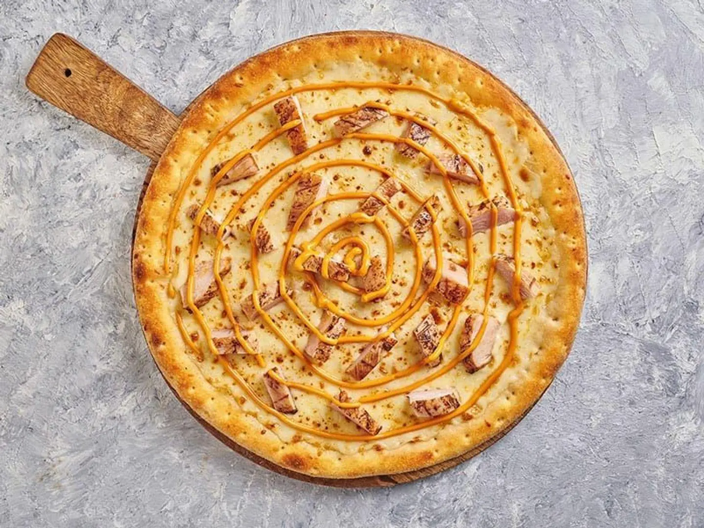 بيتزا دجاج الديناميت - صغير