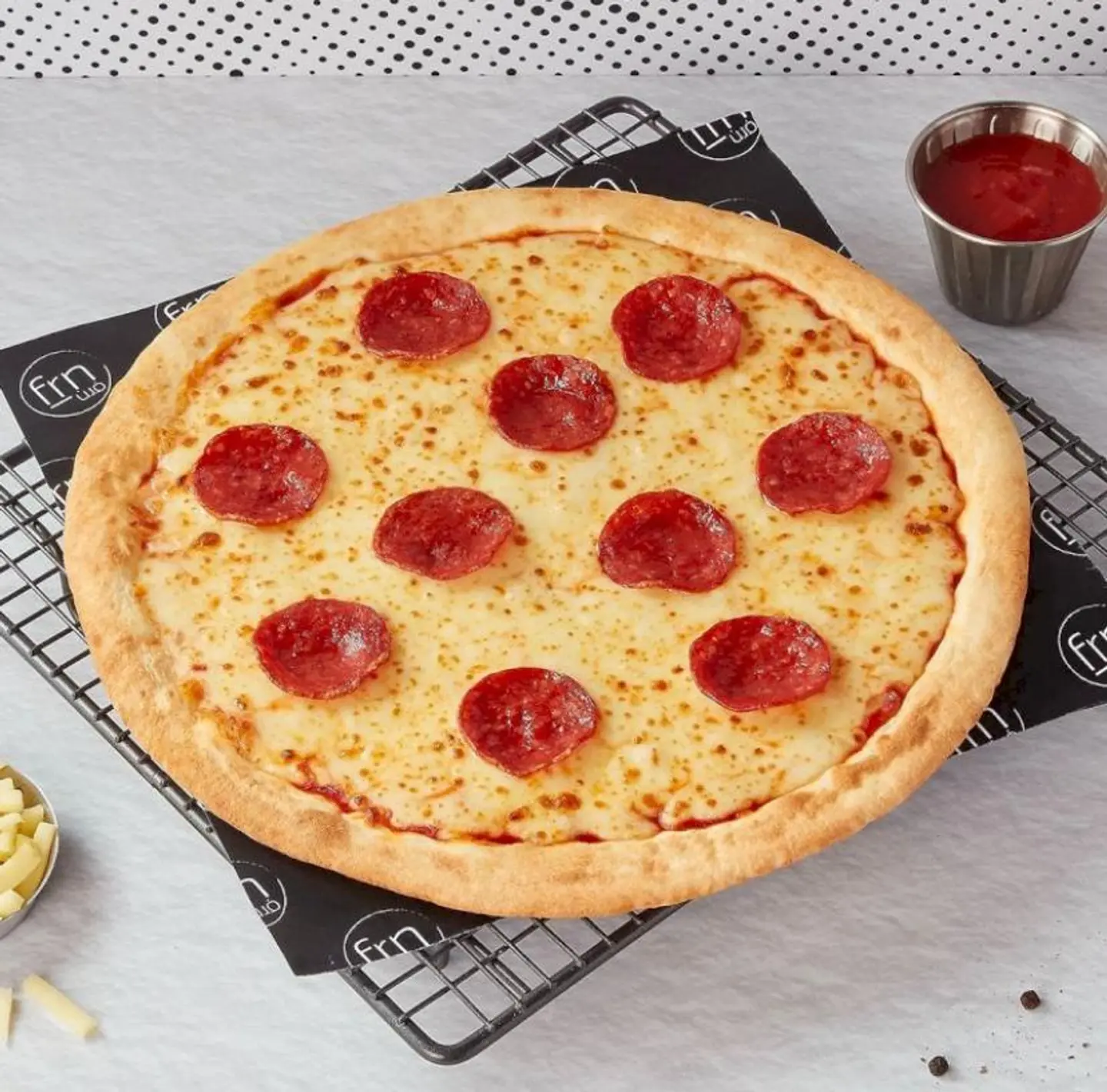 ييتزا بيبرونى - صغير