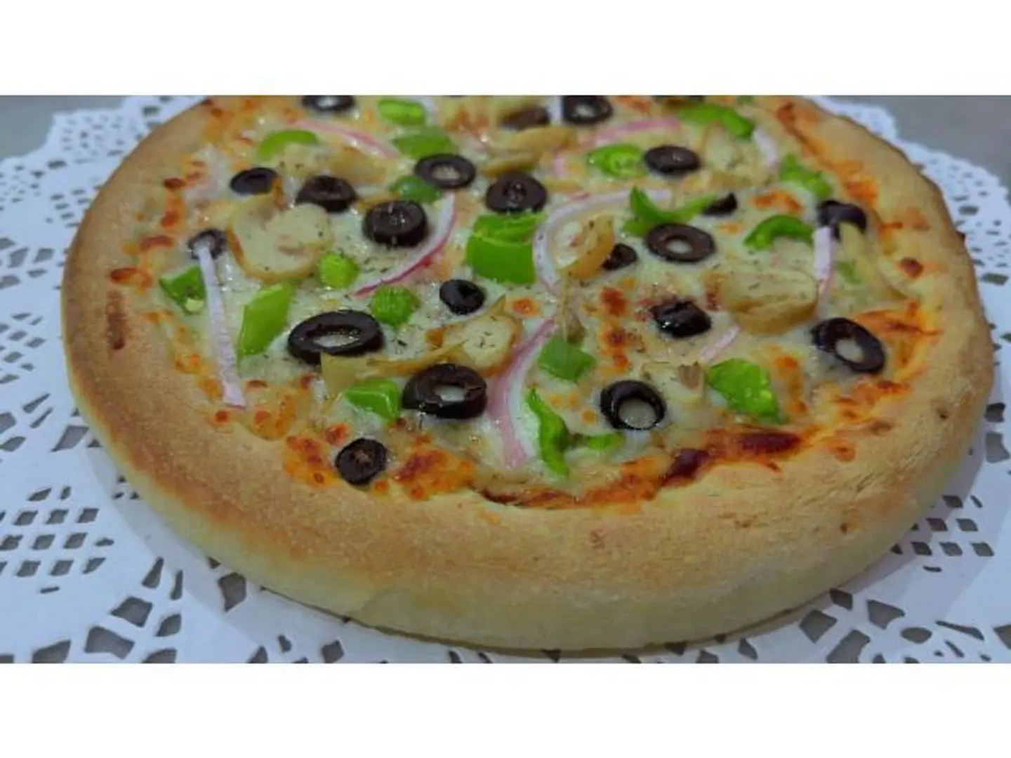 Veggi Pizza - Medium
