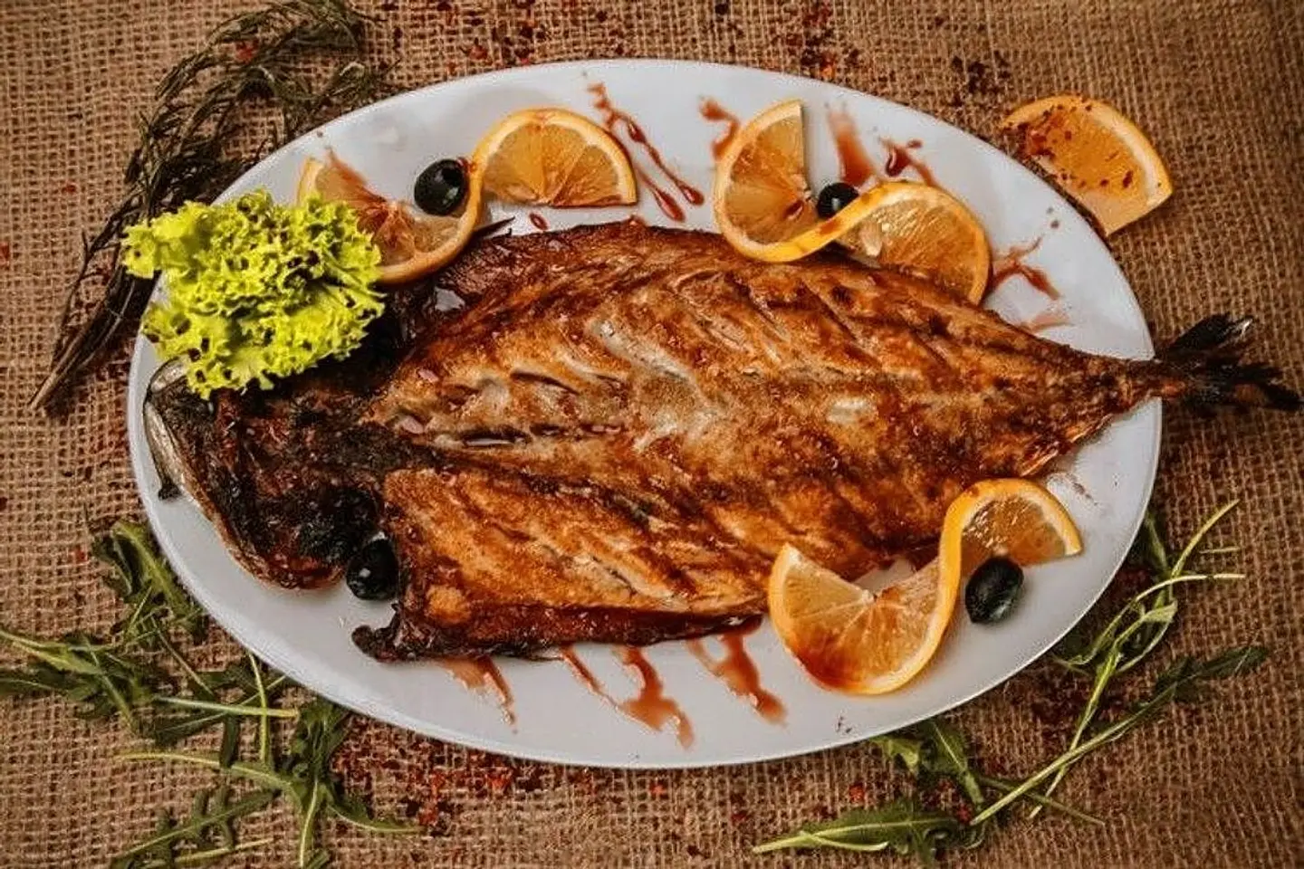 وجبة سمك مع شوربة - وسط