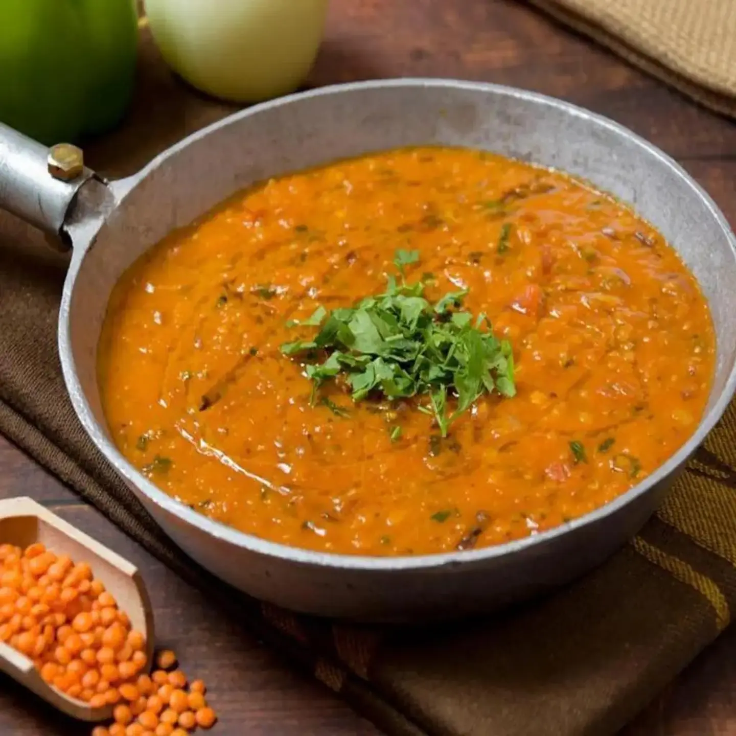 عدس طاوة - وسط