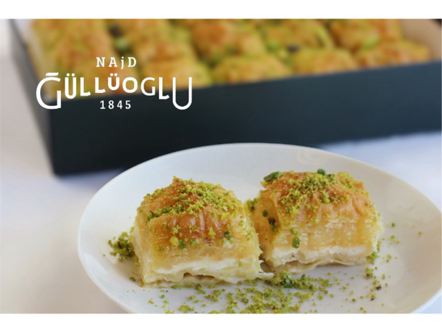 Namouriya Baklava With Cream - 1/4 Kg