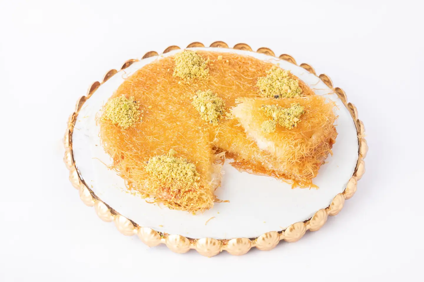 كنافة بين نارين موز وقشطة - وسط