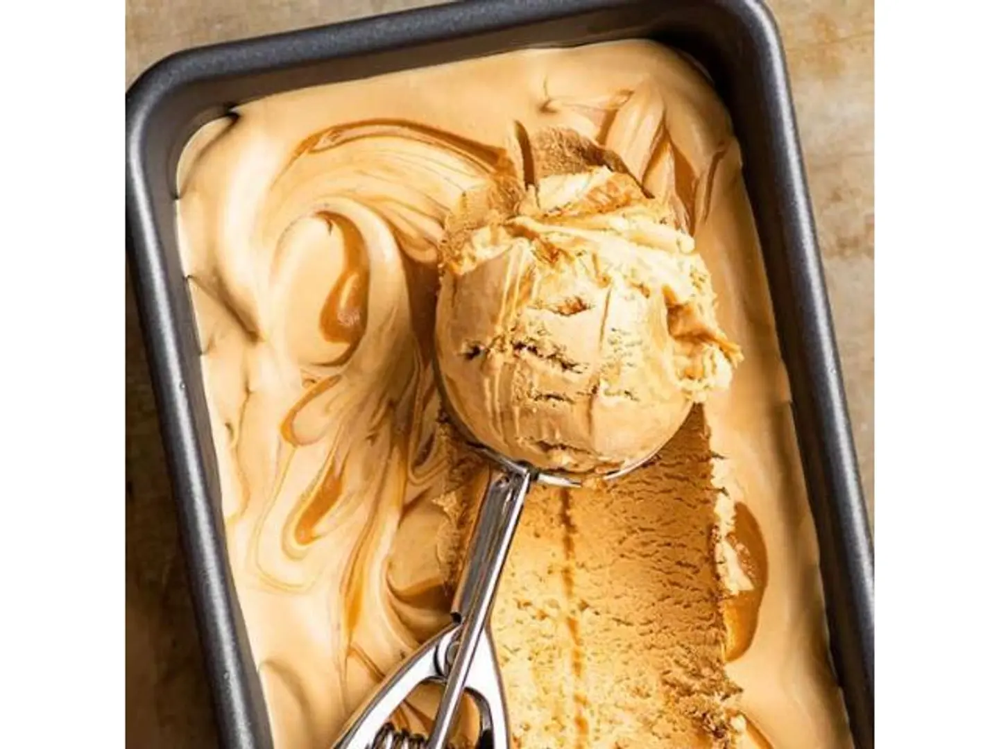 آيس كريم مشكل - وسط