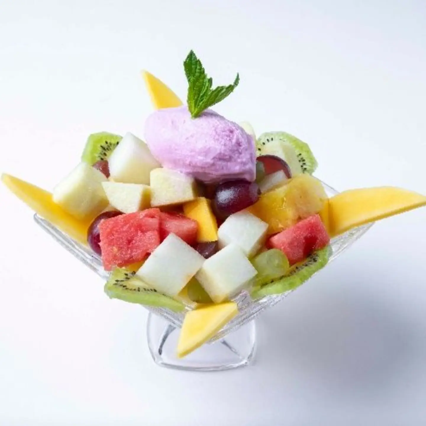 Fruit Salad With Ice Cream - Medium