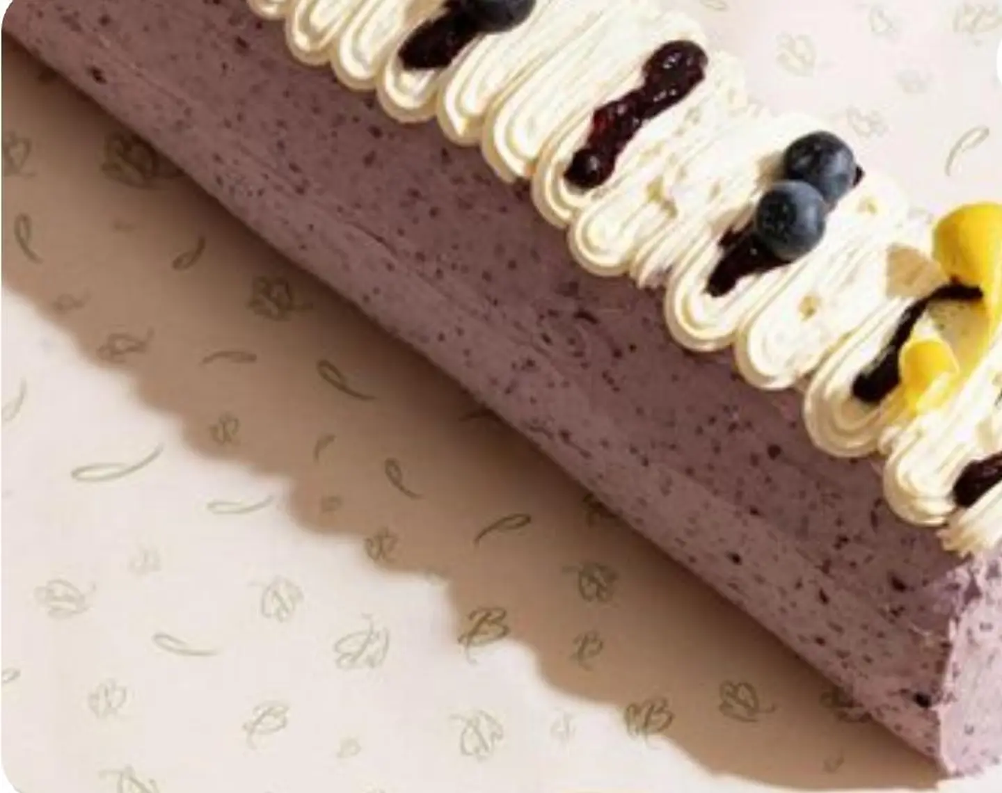 Lemon Roll Cake With Blackberries - Whole Cake