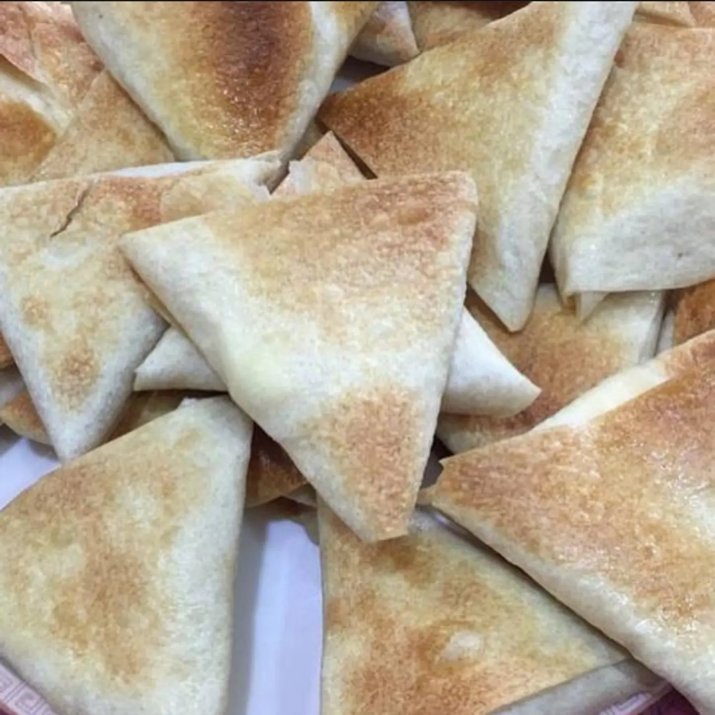 سمبوسة جبن - 10 حبات