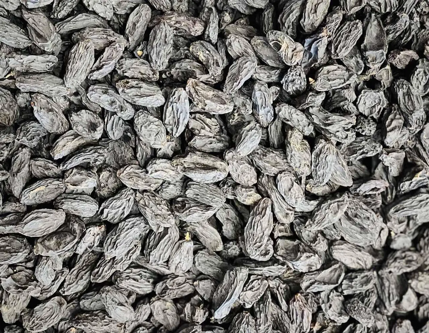 زبيب اسود جامبو - 250 جرام