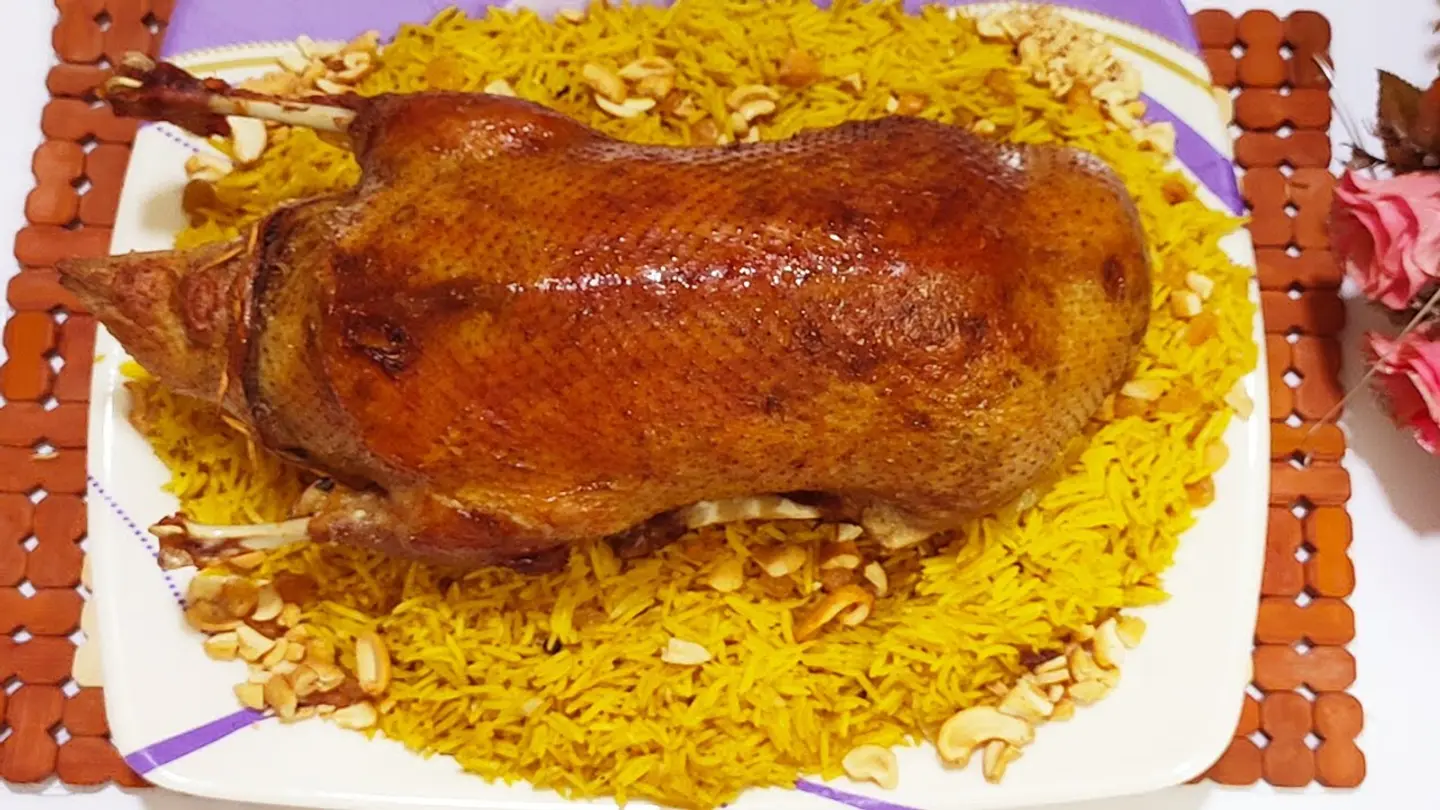 بط مع أرز وخضار - نص بط