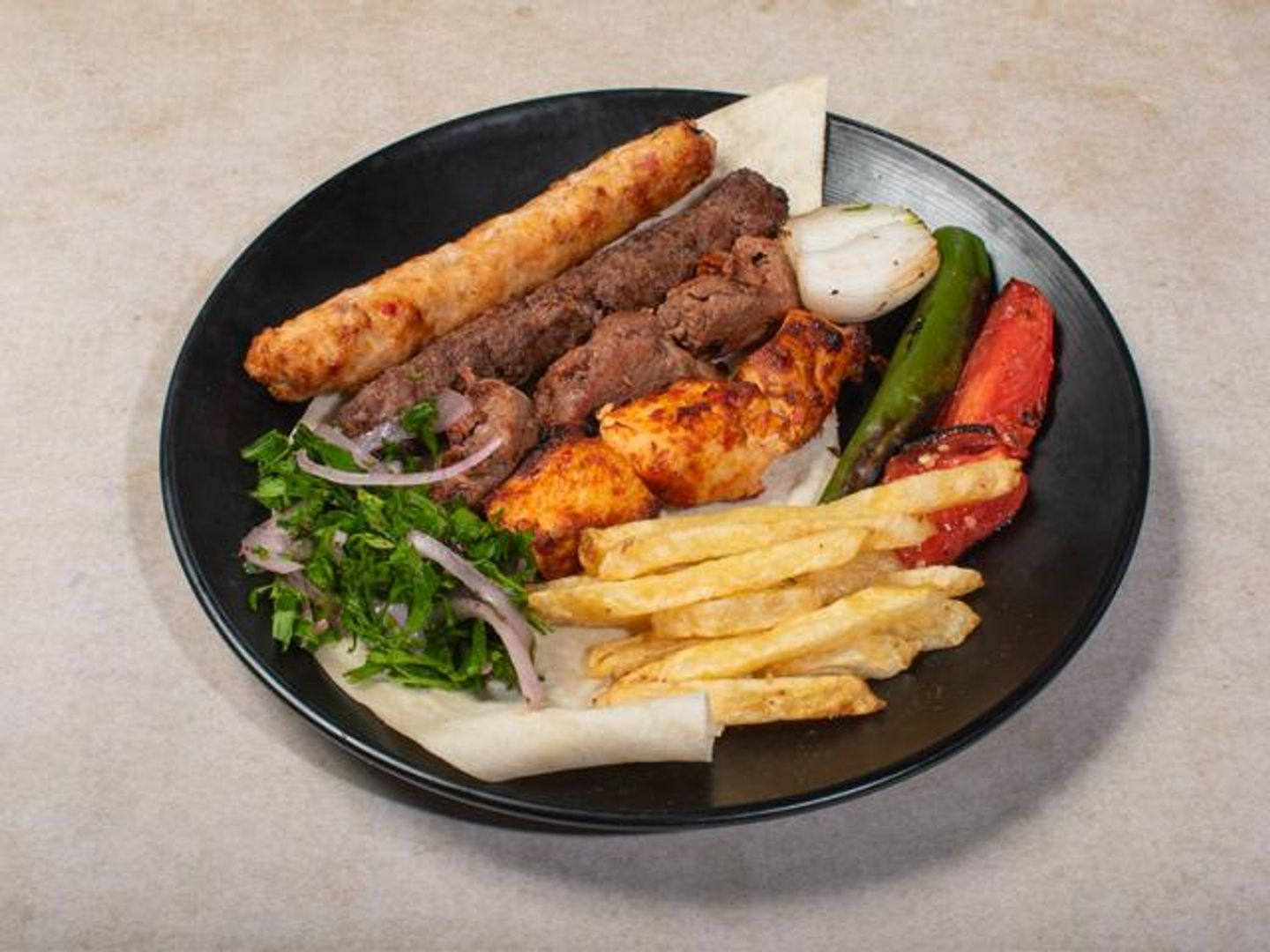 مشويات مشكل - نفر اربعة اسياخ