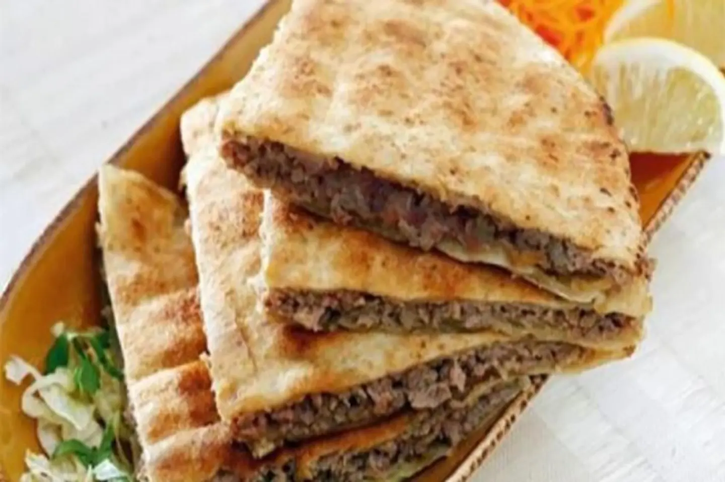 Meal Of Two Pieces Of Meat Arais - Keloo