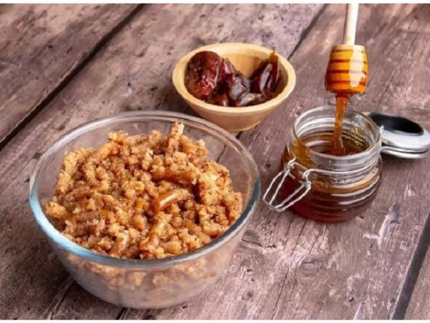 فتة تمر بالعسل - صغير
