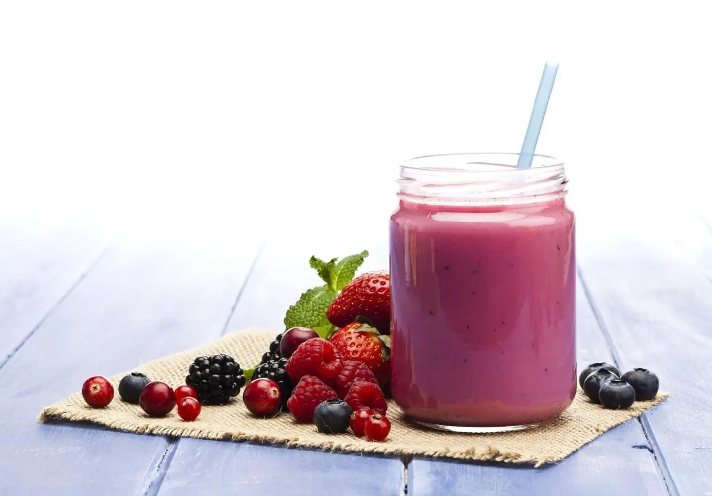 عصير فراولة توت - صغير