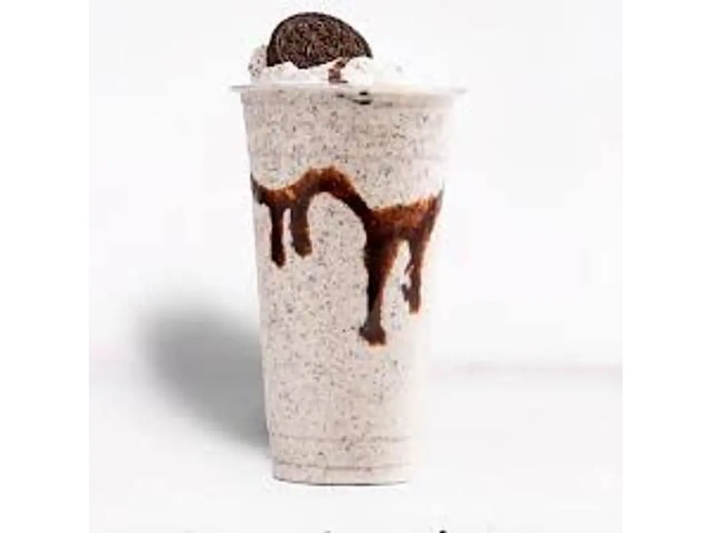 Oreo Milkshake - Medium