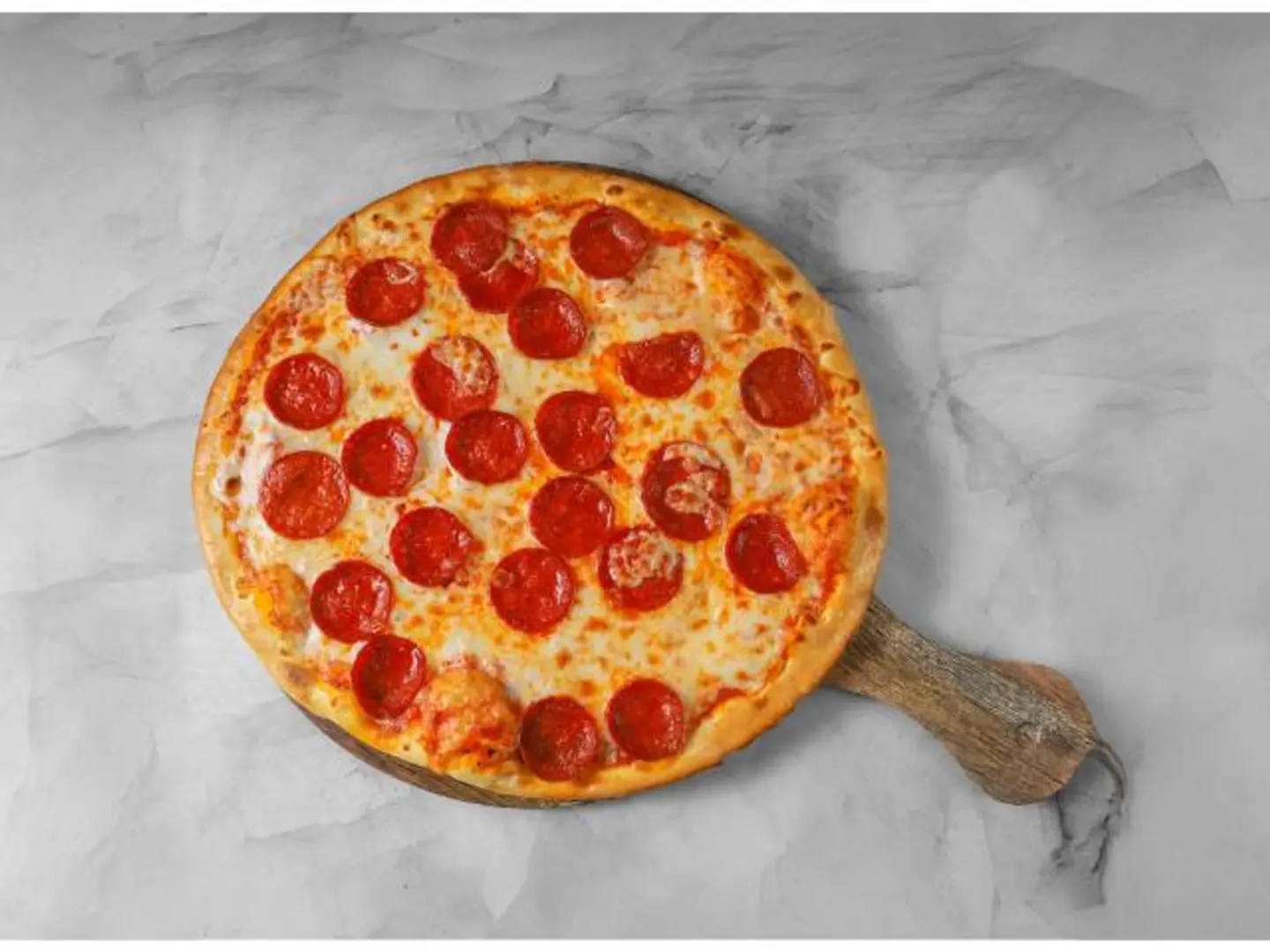 بيتزا بيبروني - وسط