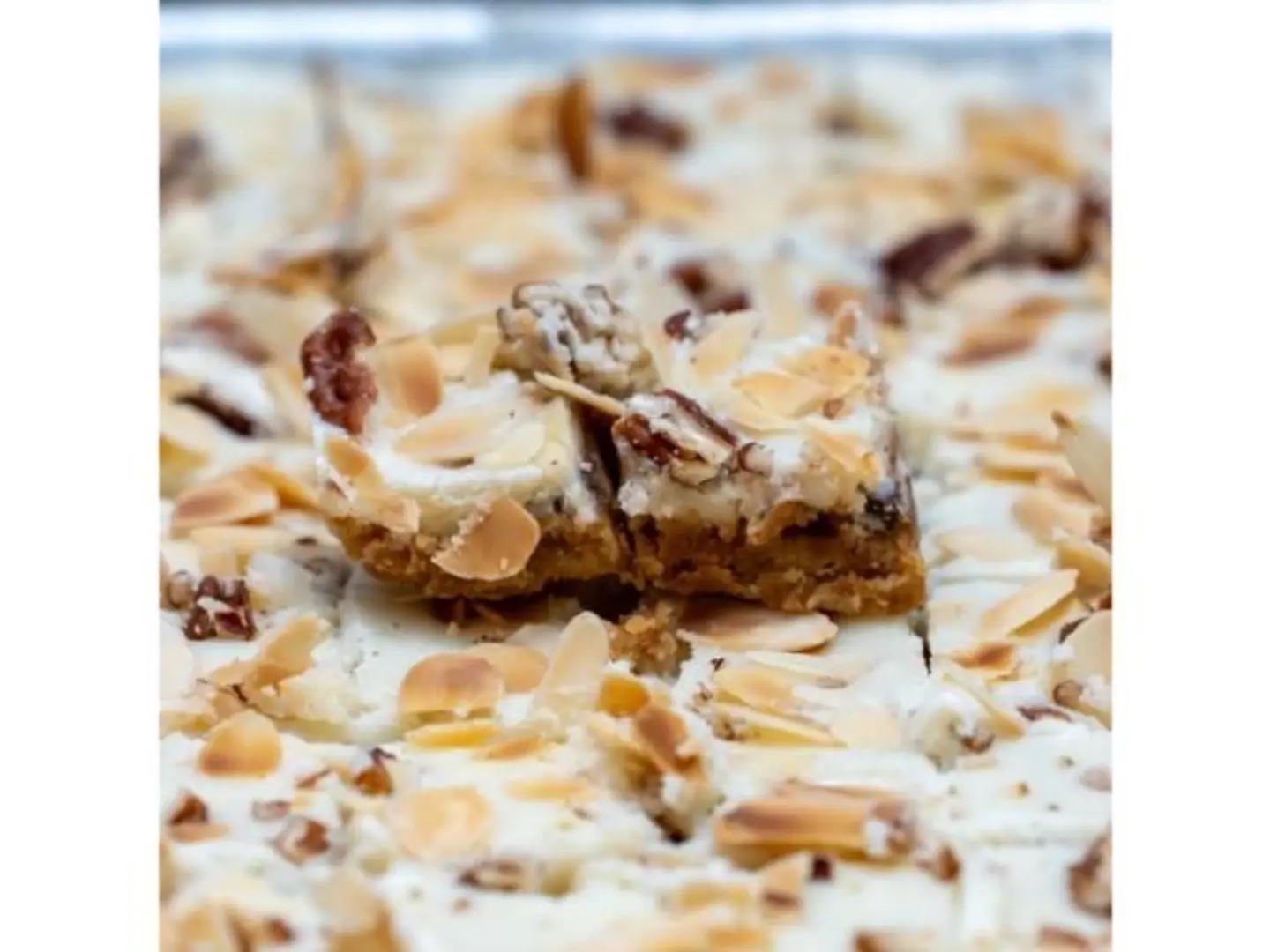 بسبوسة بالجبن والجوز الأمريكي - ٢٥٠ غرام