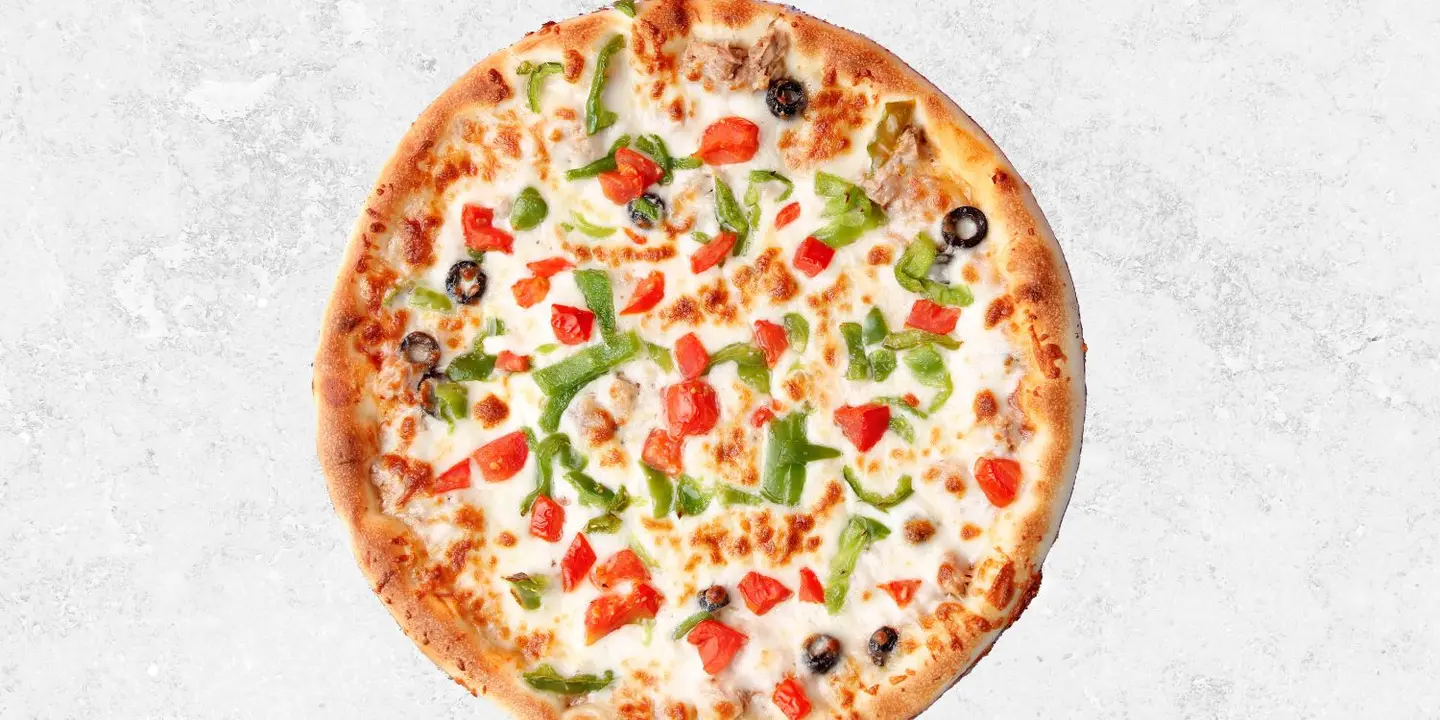 Vegetable Pizza - Medium