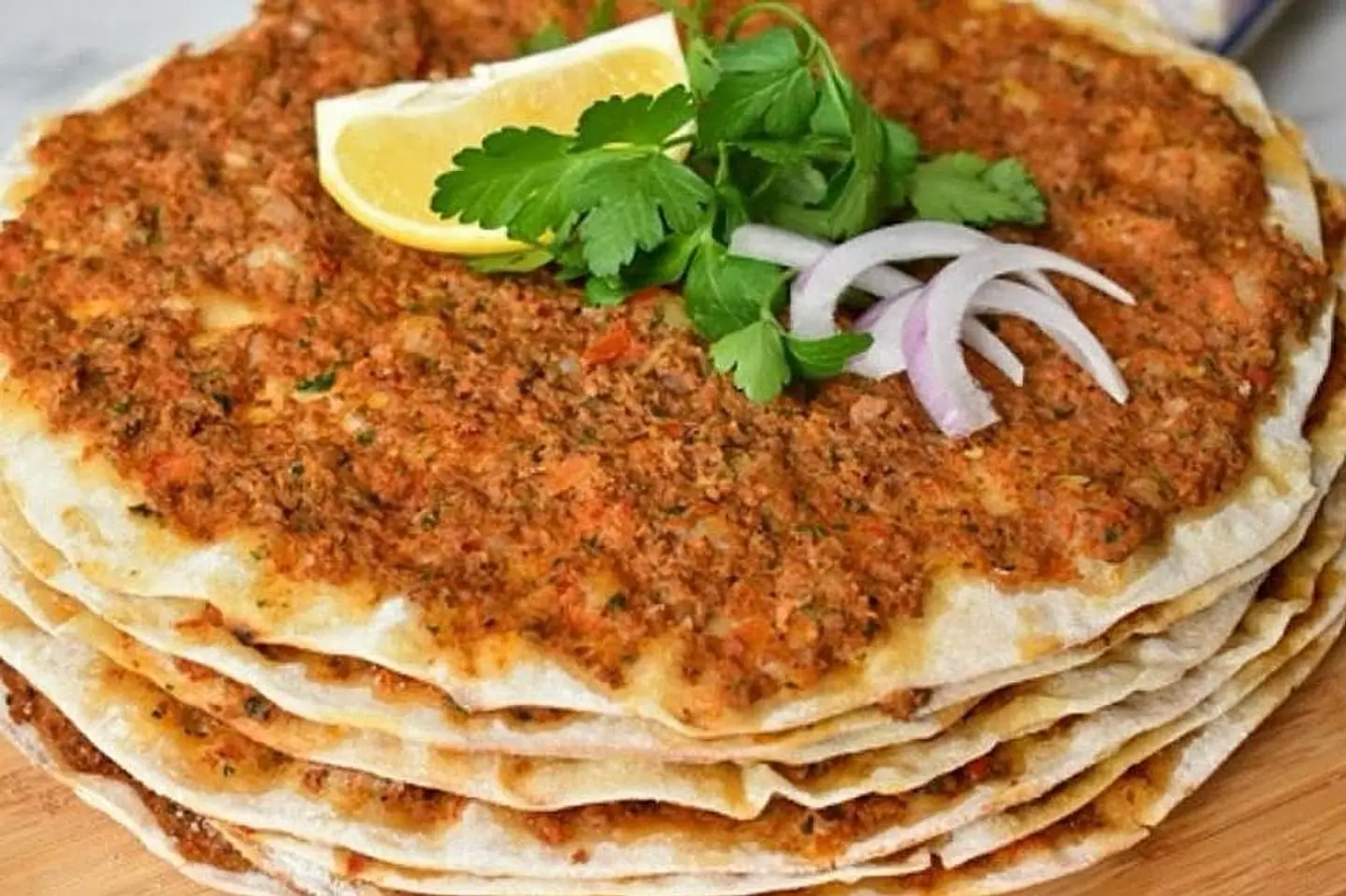 لحم بالعجين - شخص واحد