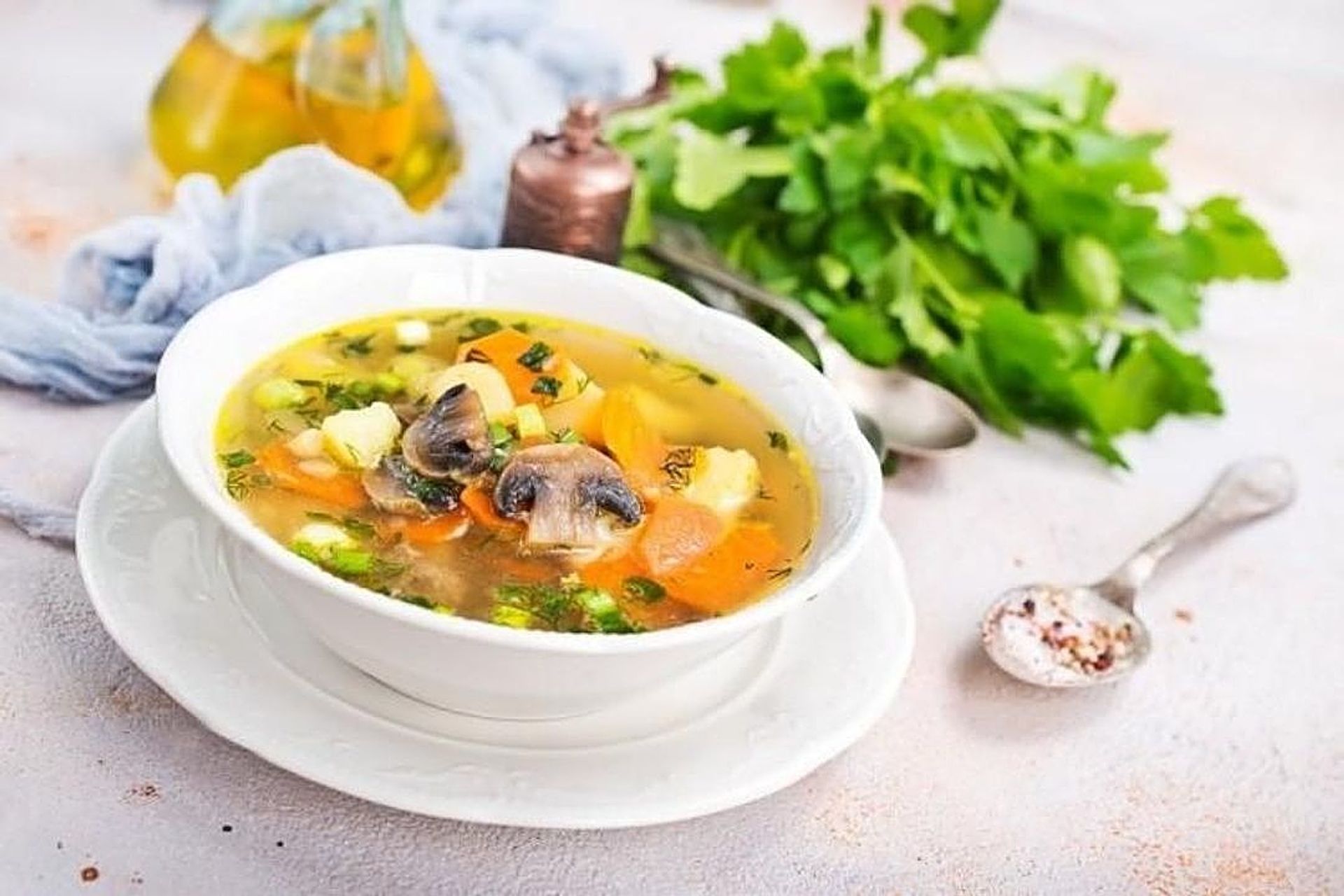 شوربة الخضار المشكلة - صغير
