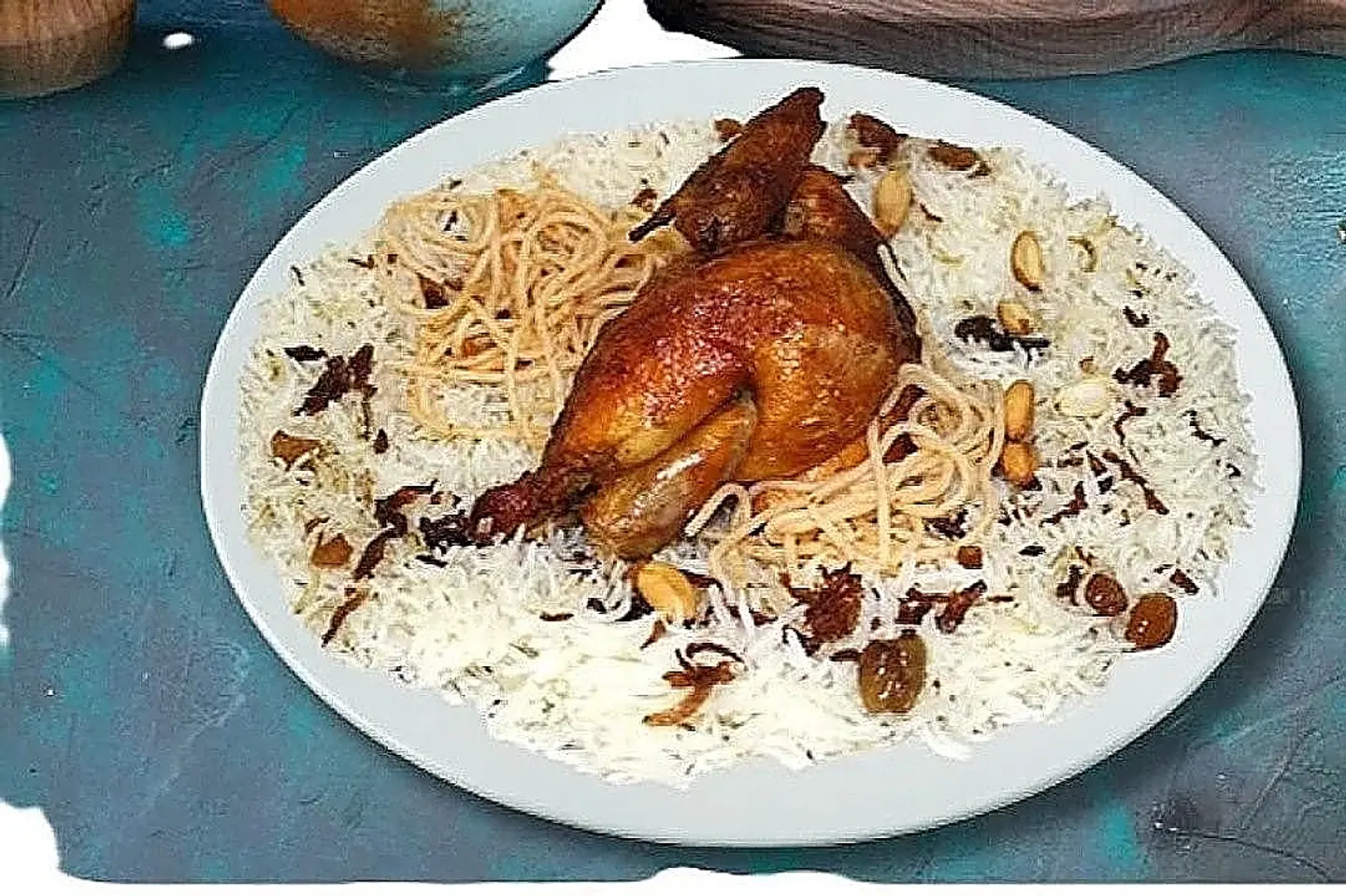 دجاج شواية حراق مع الأرز - ربع دجاجة