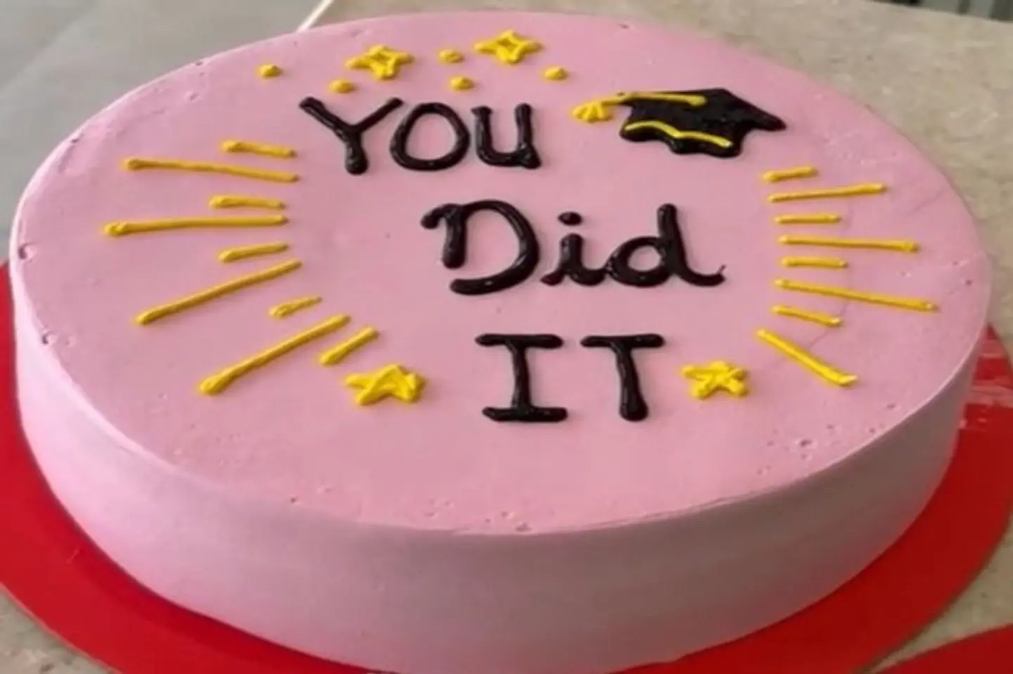 Graduation Cake A - Lemon Raspberry
