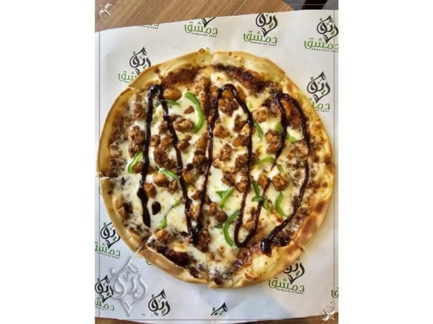 بيتزا باربيكيو دجاج - صغير