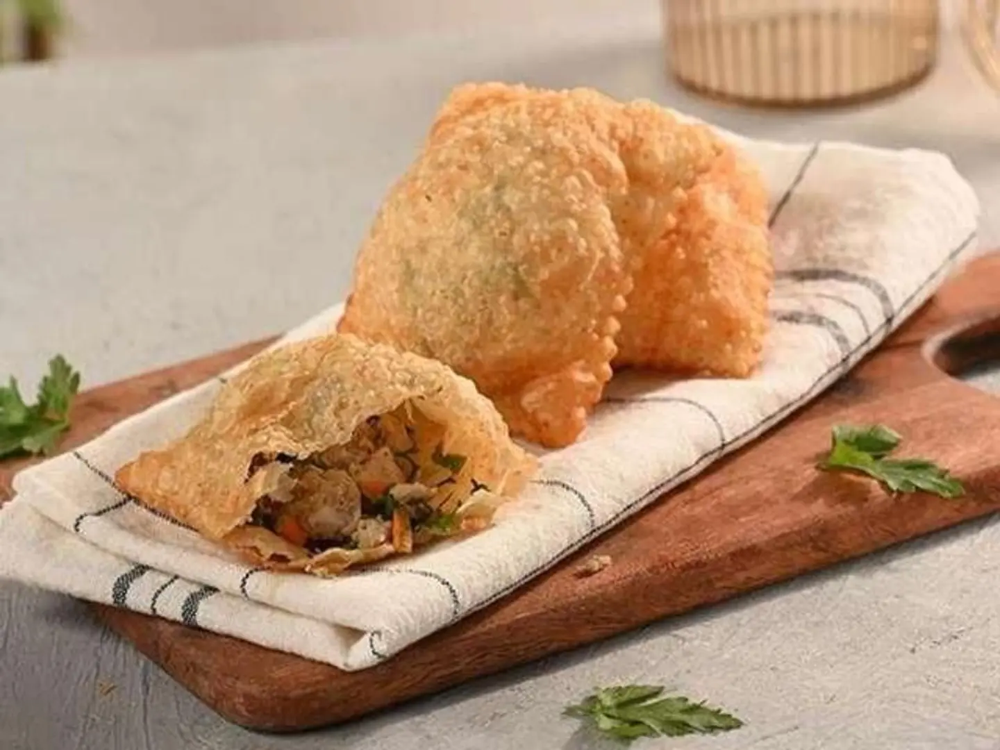 Meat Puff - 20 Pieces