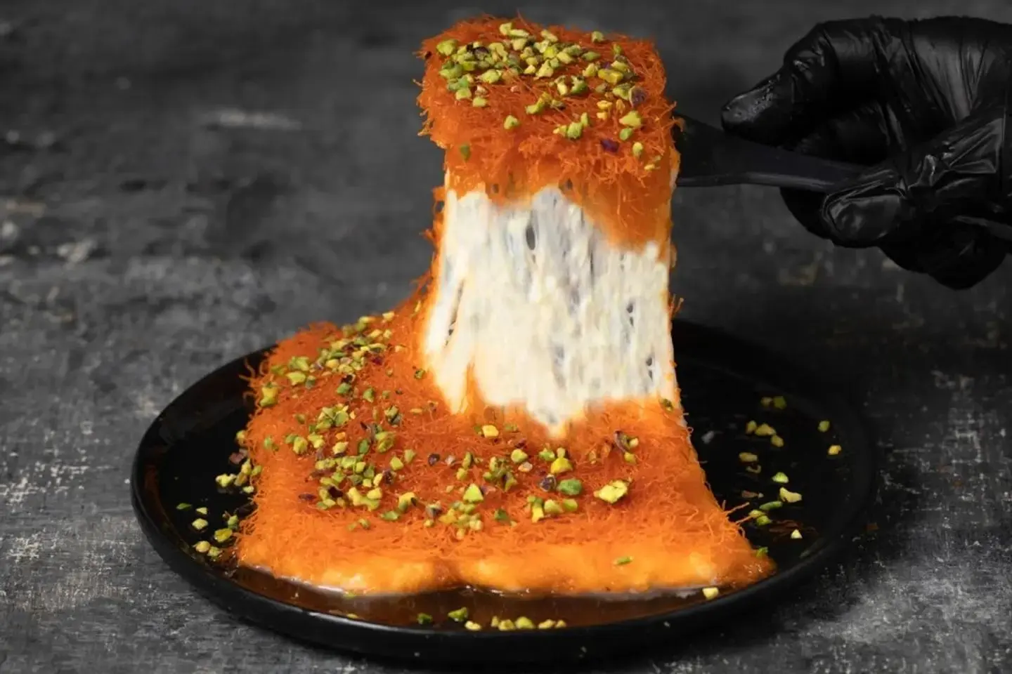 كنافة نابلسية قشطة جبن - صغير