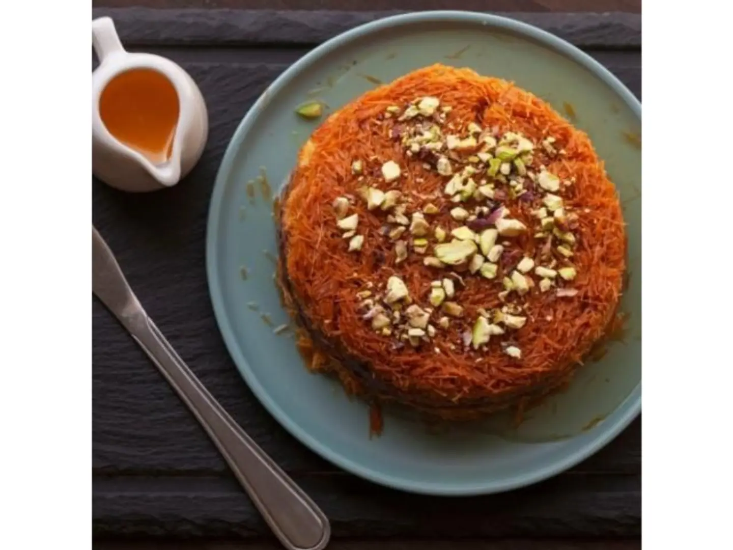 كنافة مكسرات - وسط