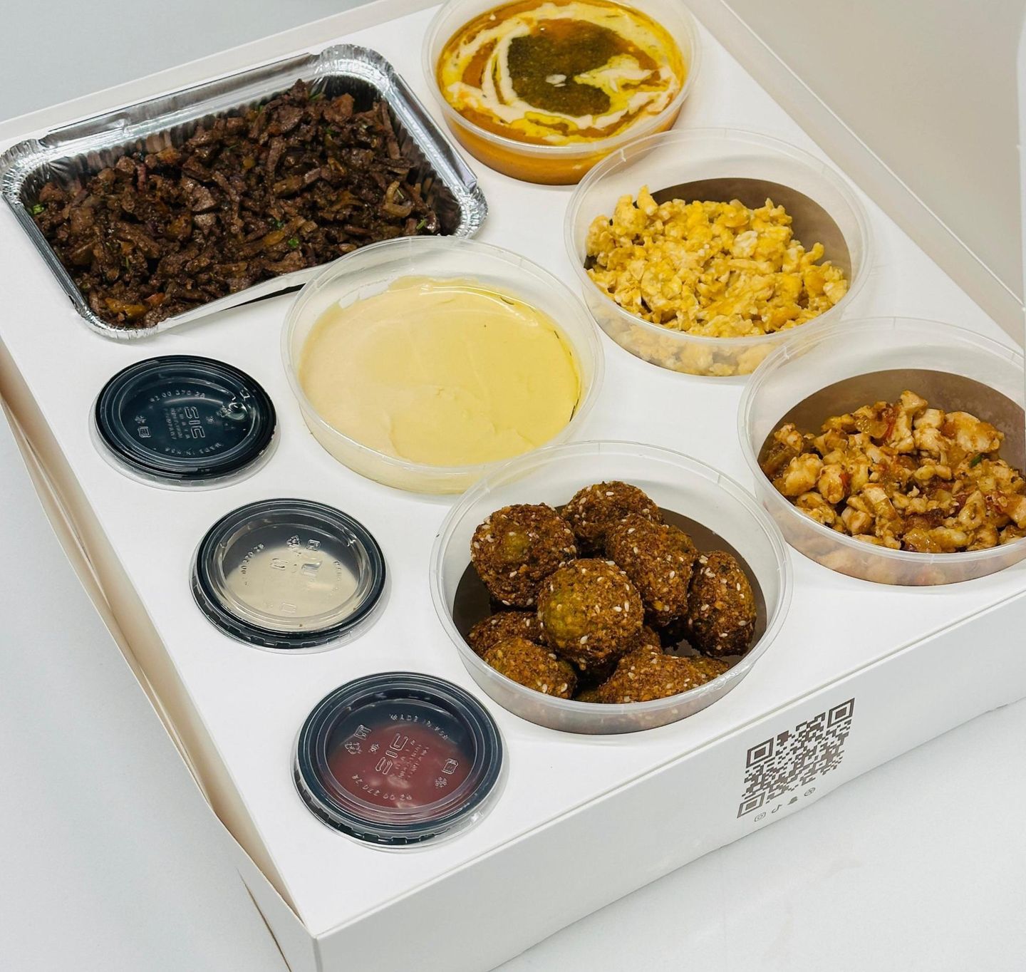 Friends Gathering Box For Breakfast And Dinner - Small