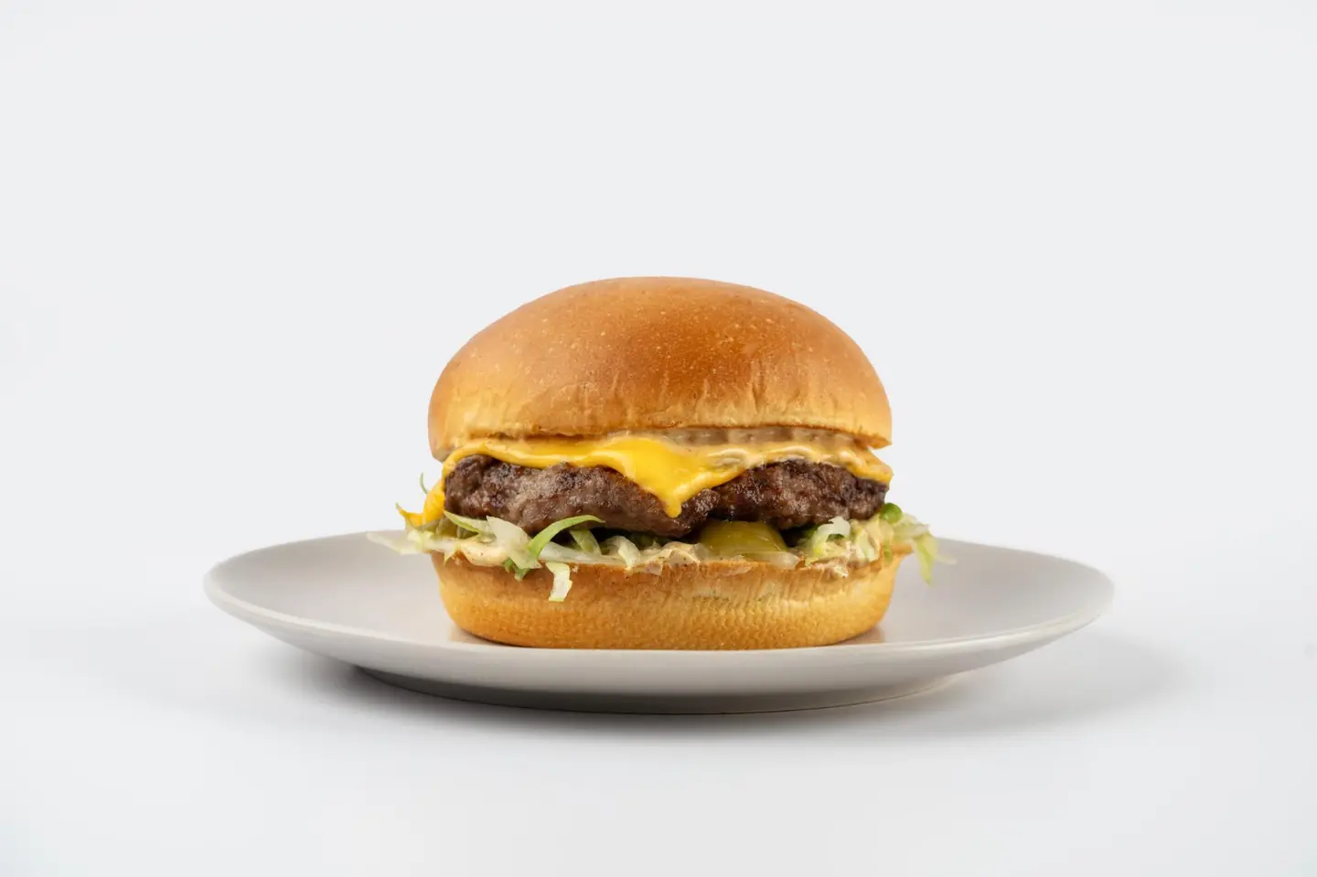 Classic Beef Burger - Sandwich